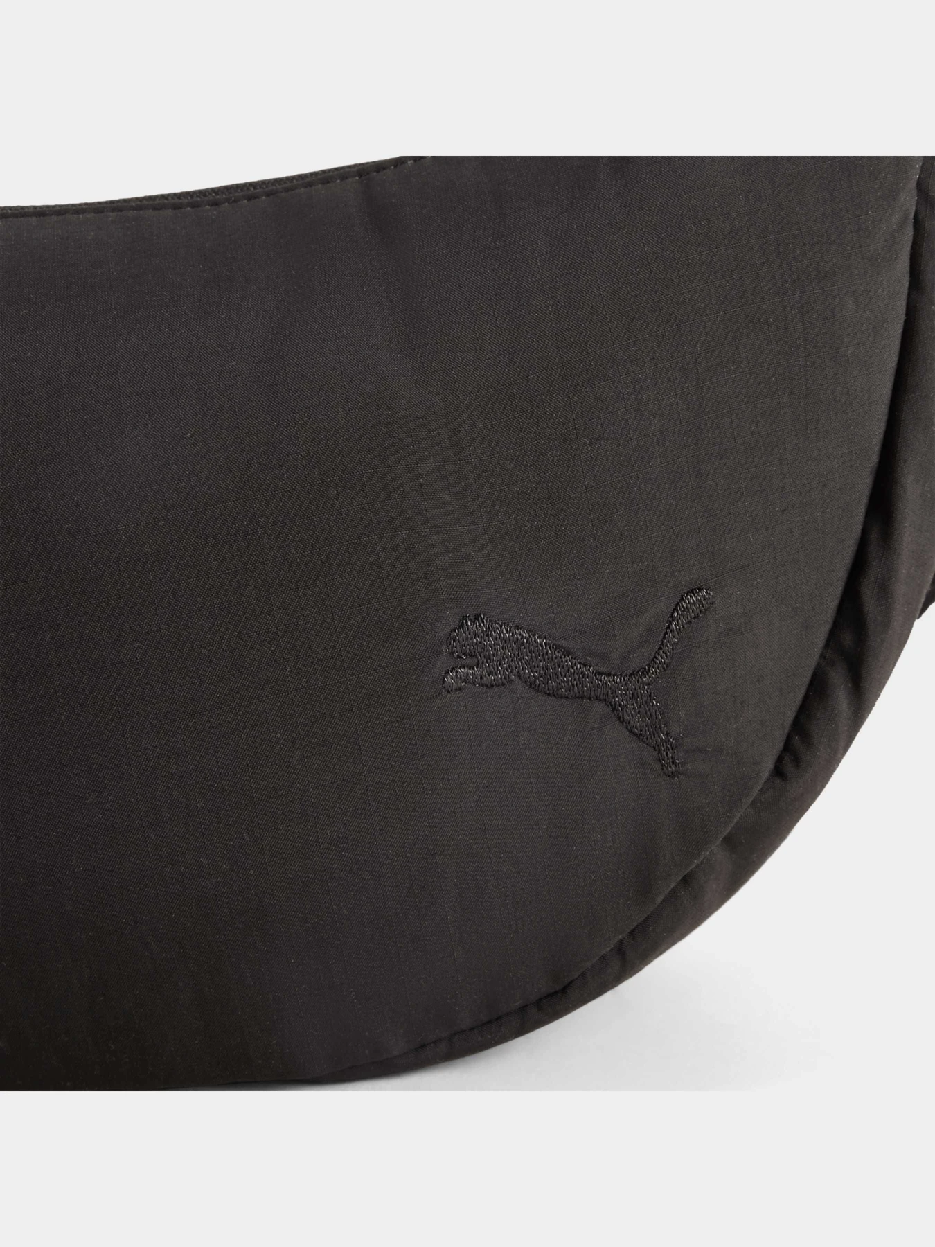 Сумки PUMA Her Half Moon Bag модель 091716 Сумки PUMA Her Half Moon Bag модель 091716 Фото