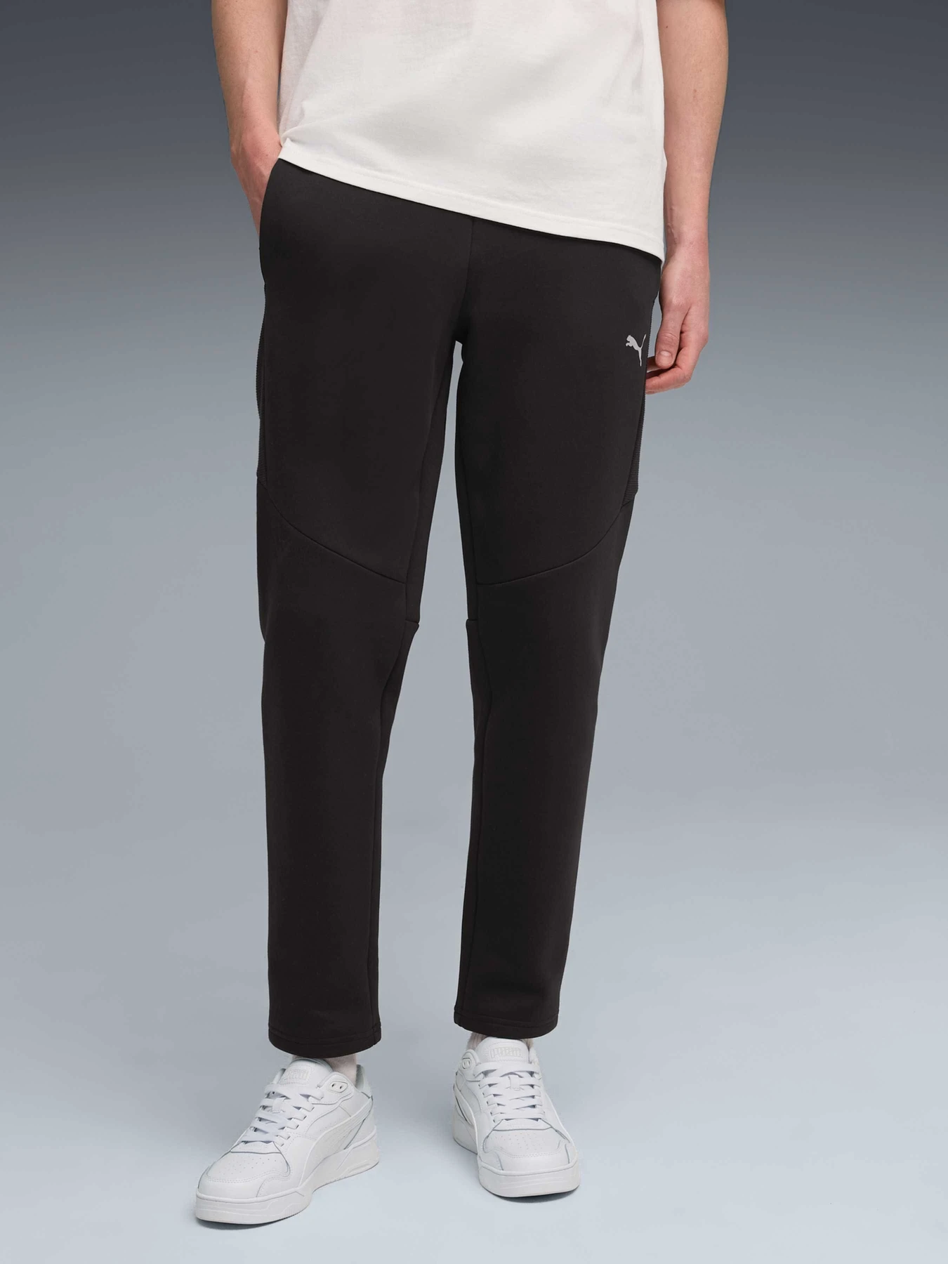 Штани PUMA Evostripe Pants Dk модель 688234 Штани PUMA Evostripe Pants Dk модель 688234 Фото