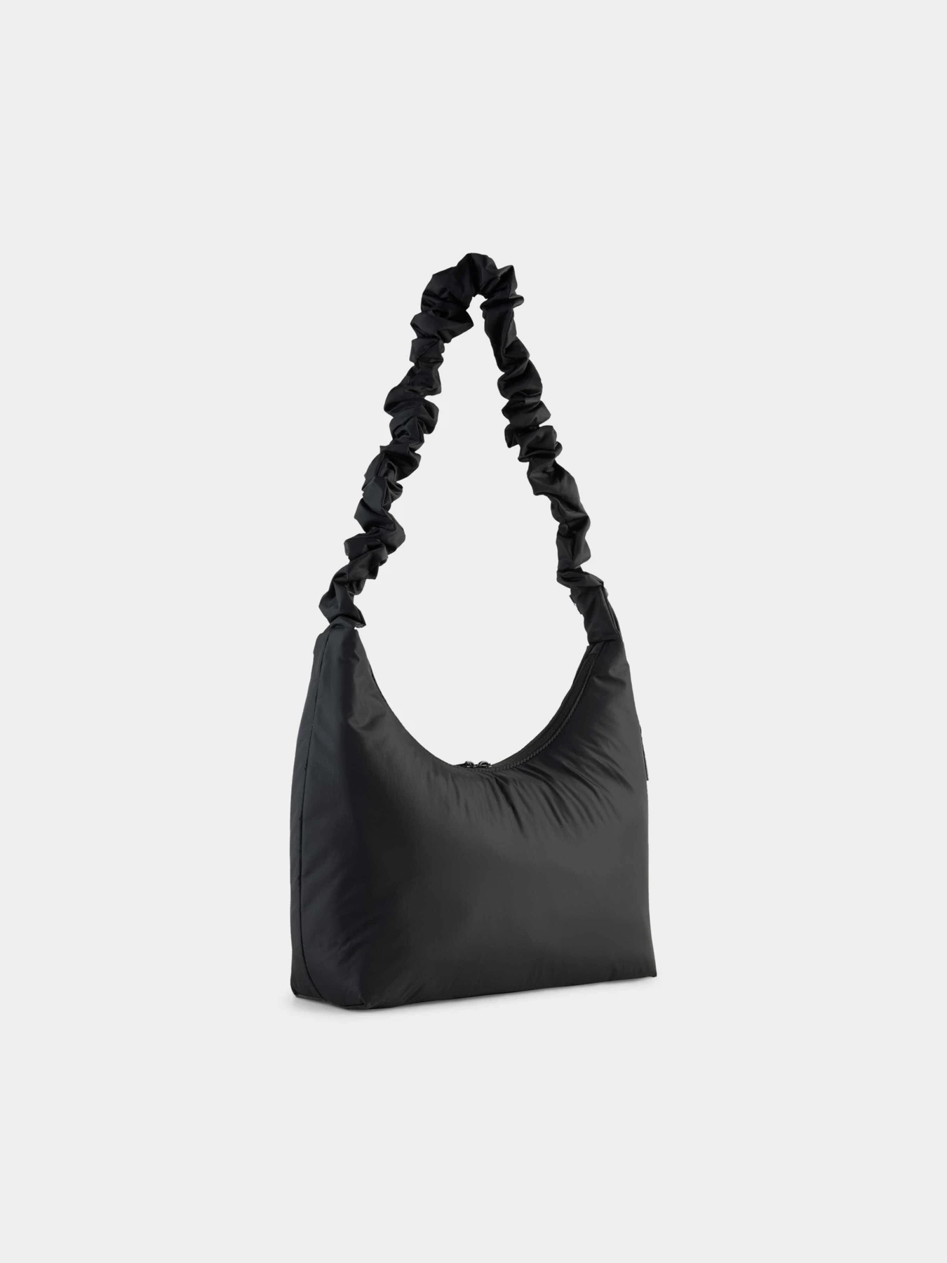 Сумки PUMA Slouchy Hobo Bag модель 091845 Сумки PUMA Slouchy Hobo Bag модель 091845 Фото