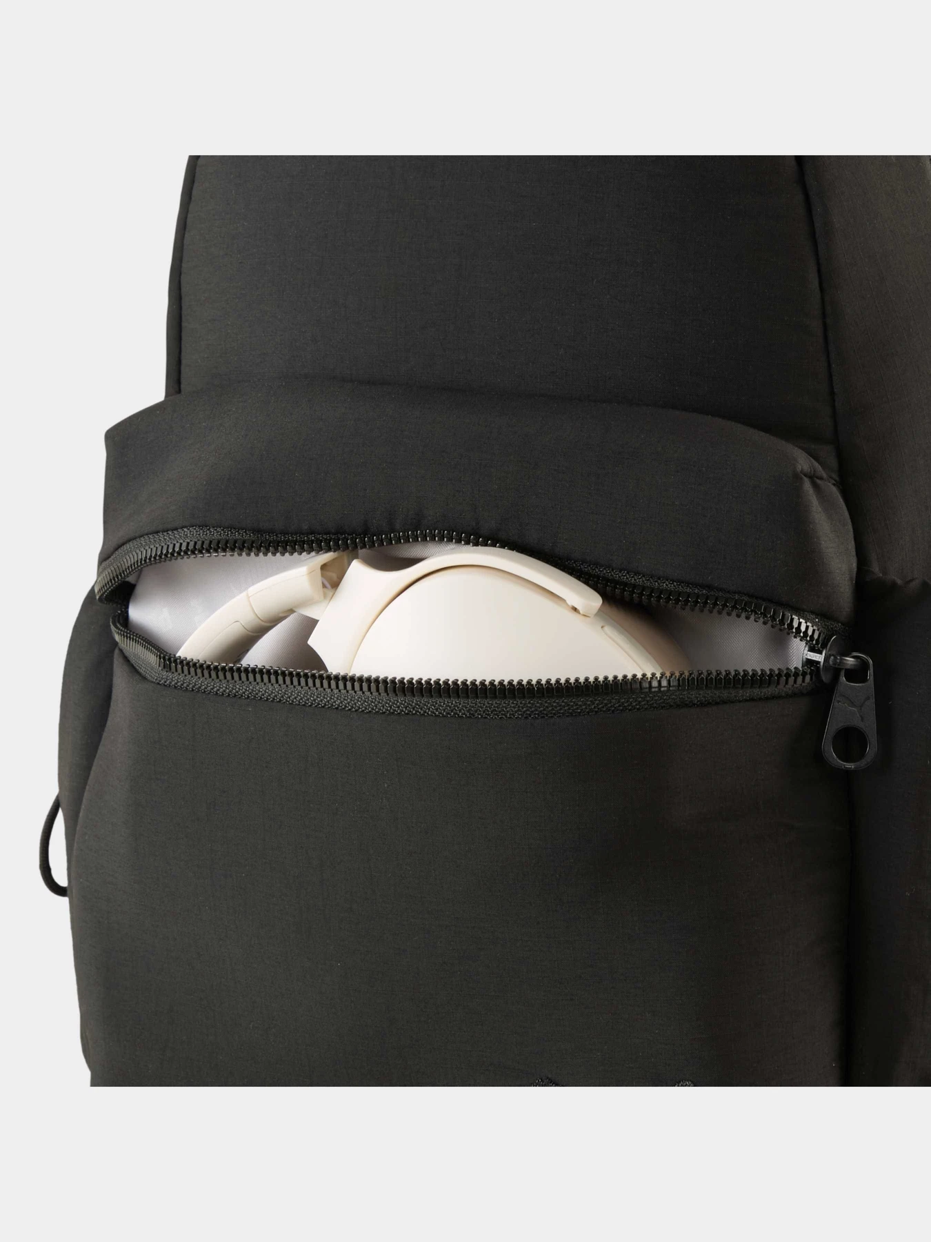 Рюкзаки PUMA Her Small Backpack модель 091714 Рюкзаки PUMA Her Small Backpack модель 091714 Фото
