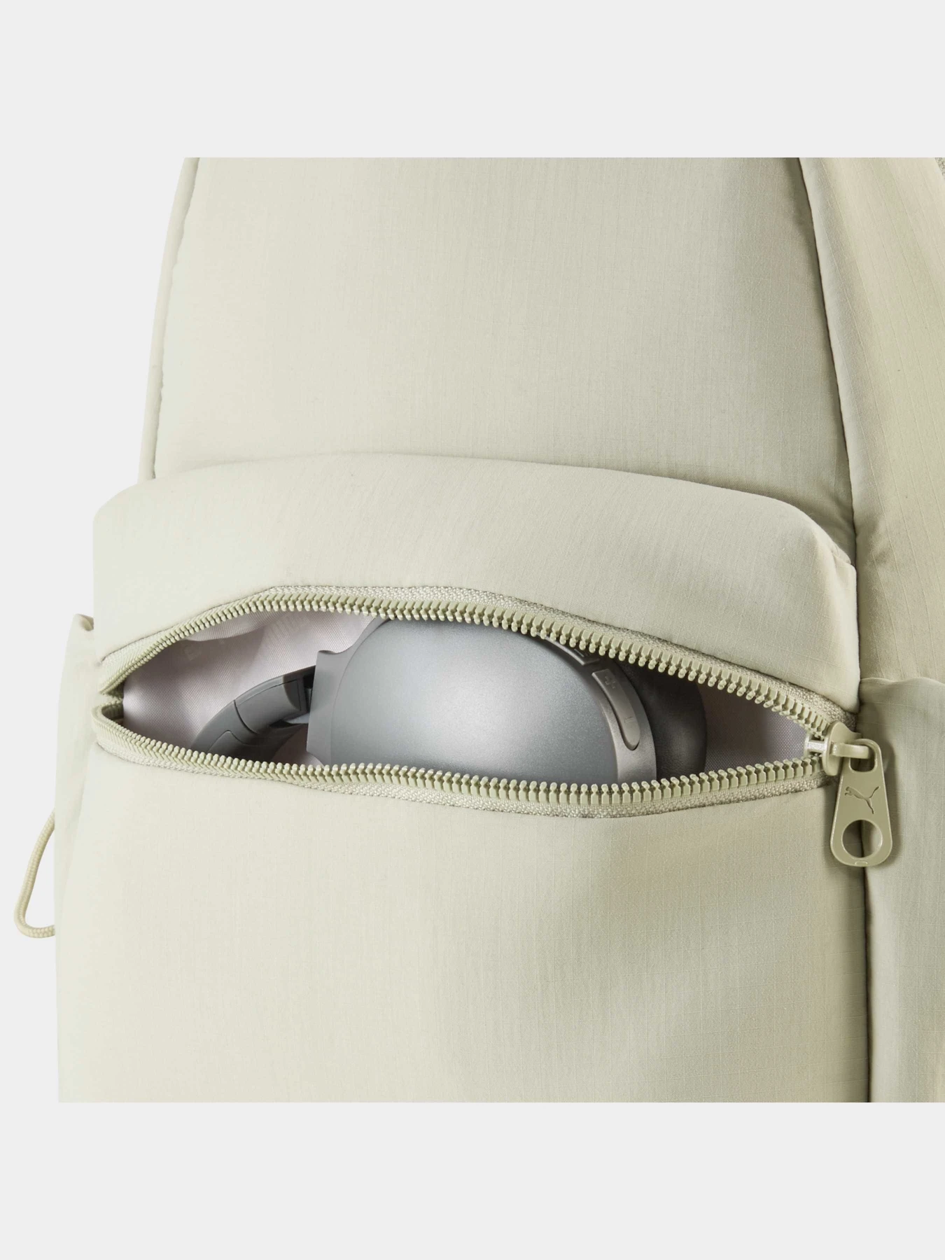 Рюкзаки PUMA Her Small Backpack модель 091714 Рюкзаки PUMA Her Small Backpack модель 091714 Фото
