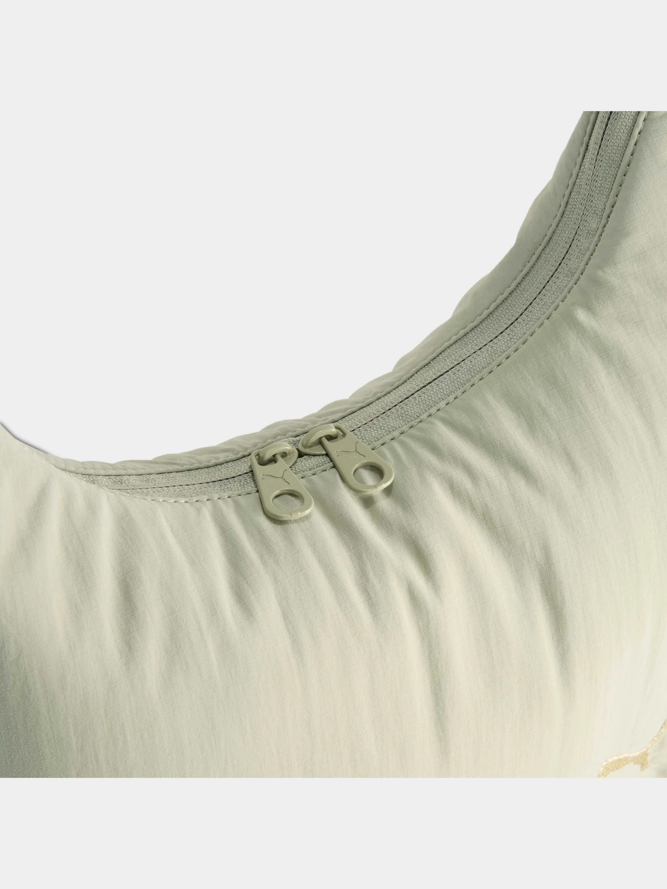 Сумки PUMA Her Slouchy Hobo Bag модель 091715 Фото
