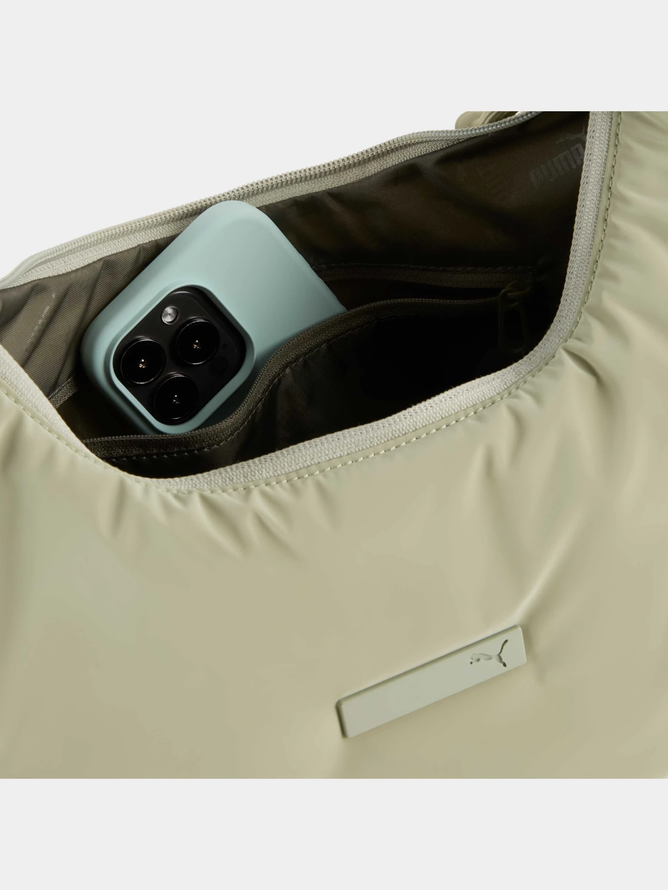 Сумки PUMA .bl Xtrme Hobo Bag модель 091367 Сумки PUMA .bl Xtrme Hobo Bag модель 091367 Фото