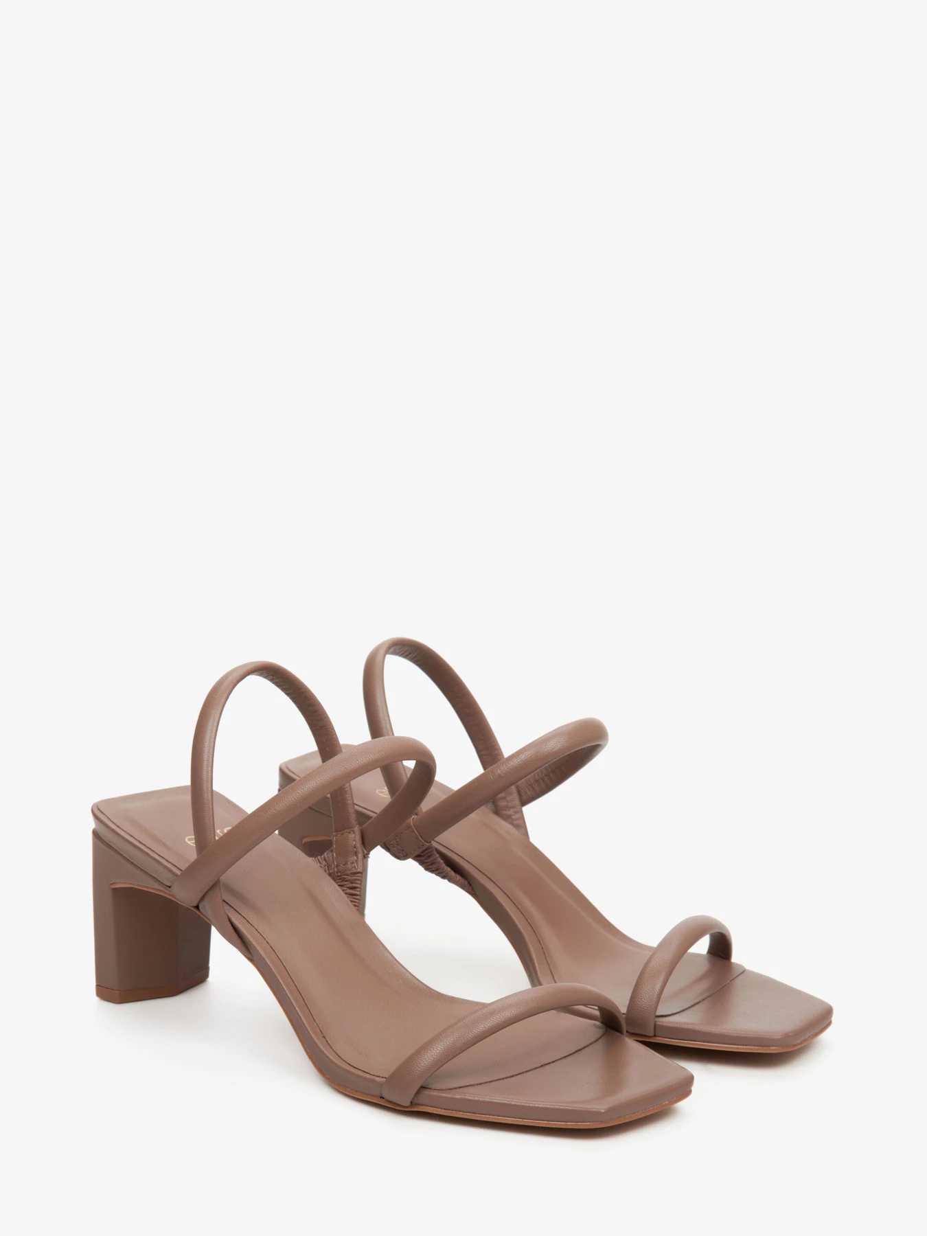 Босоножки Estro модель 341003-108 Фото