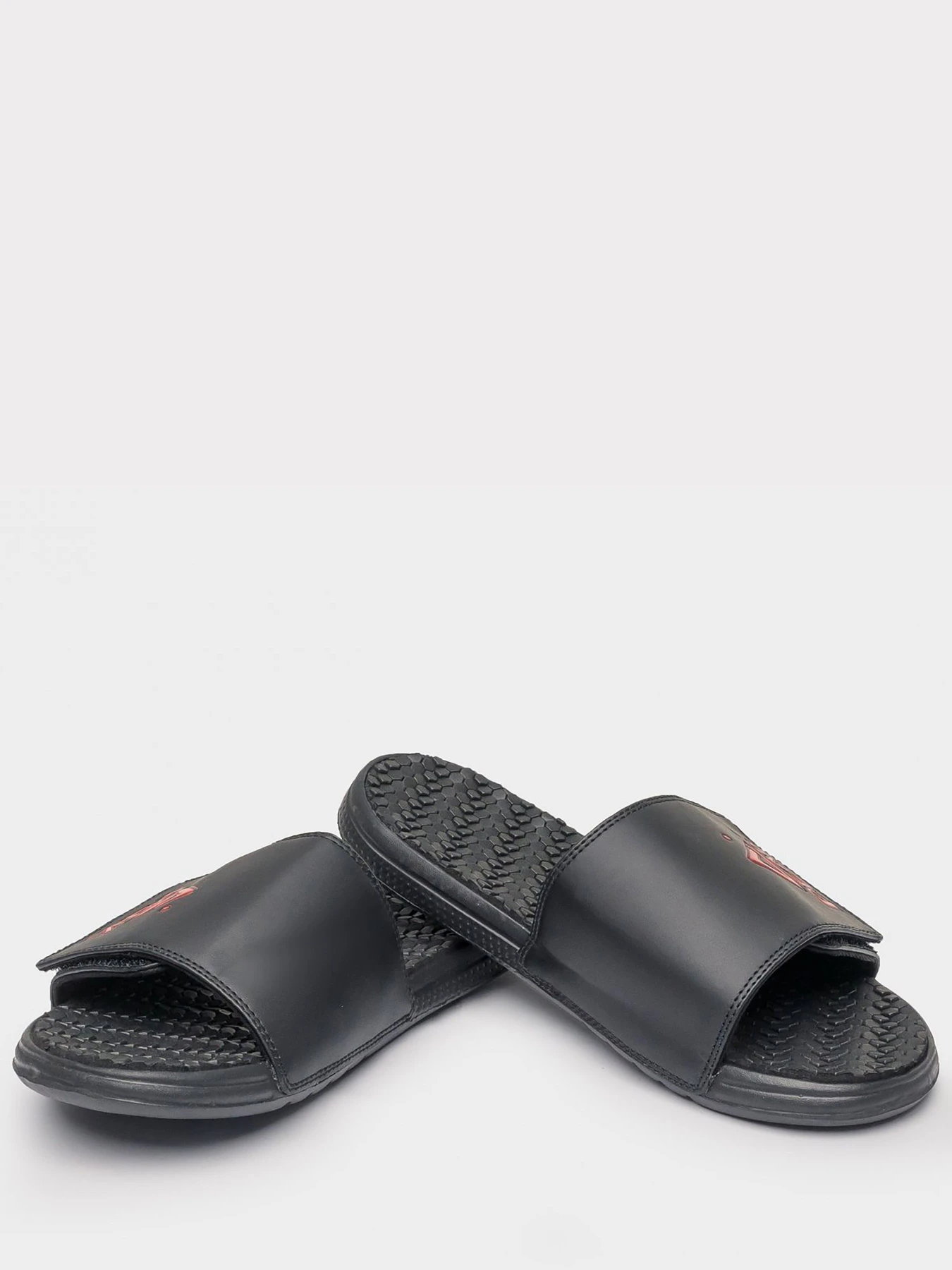 Шлёпанцы Peak модель LZ1792W-BLA Шлёпанцы Peak модель LZ1792W-BLA Фото