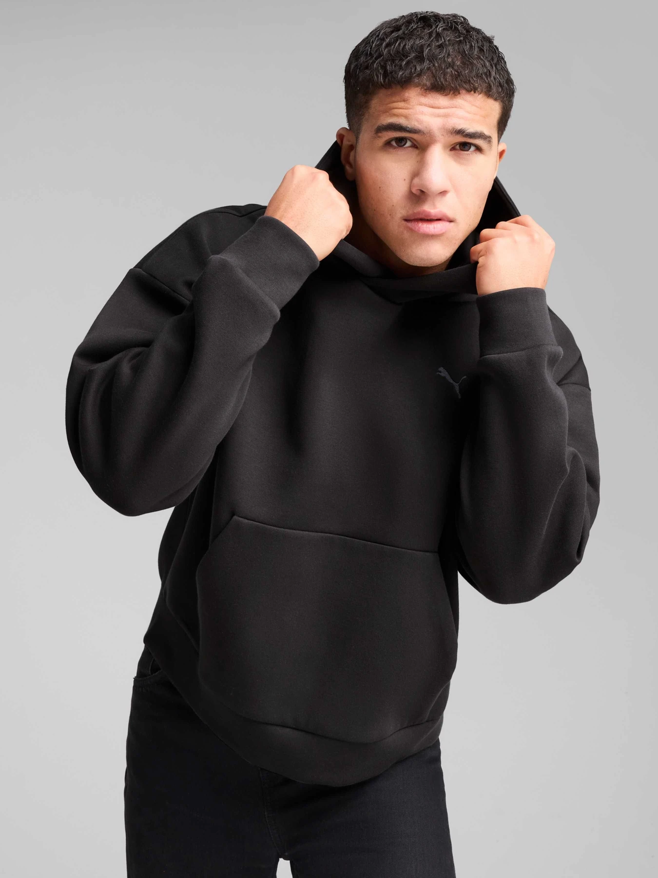 Худі та світшоти PUMA Wardrobe Ess Boxy Hoodie Dk модель 632065 Худі та світшоти PUMA Wardrobe Ess Boxy Hoodie Dk модель 632065 Фото