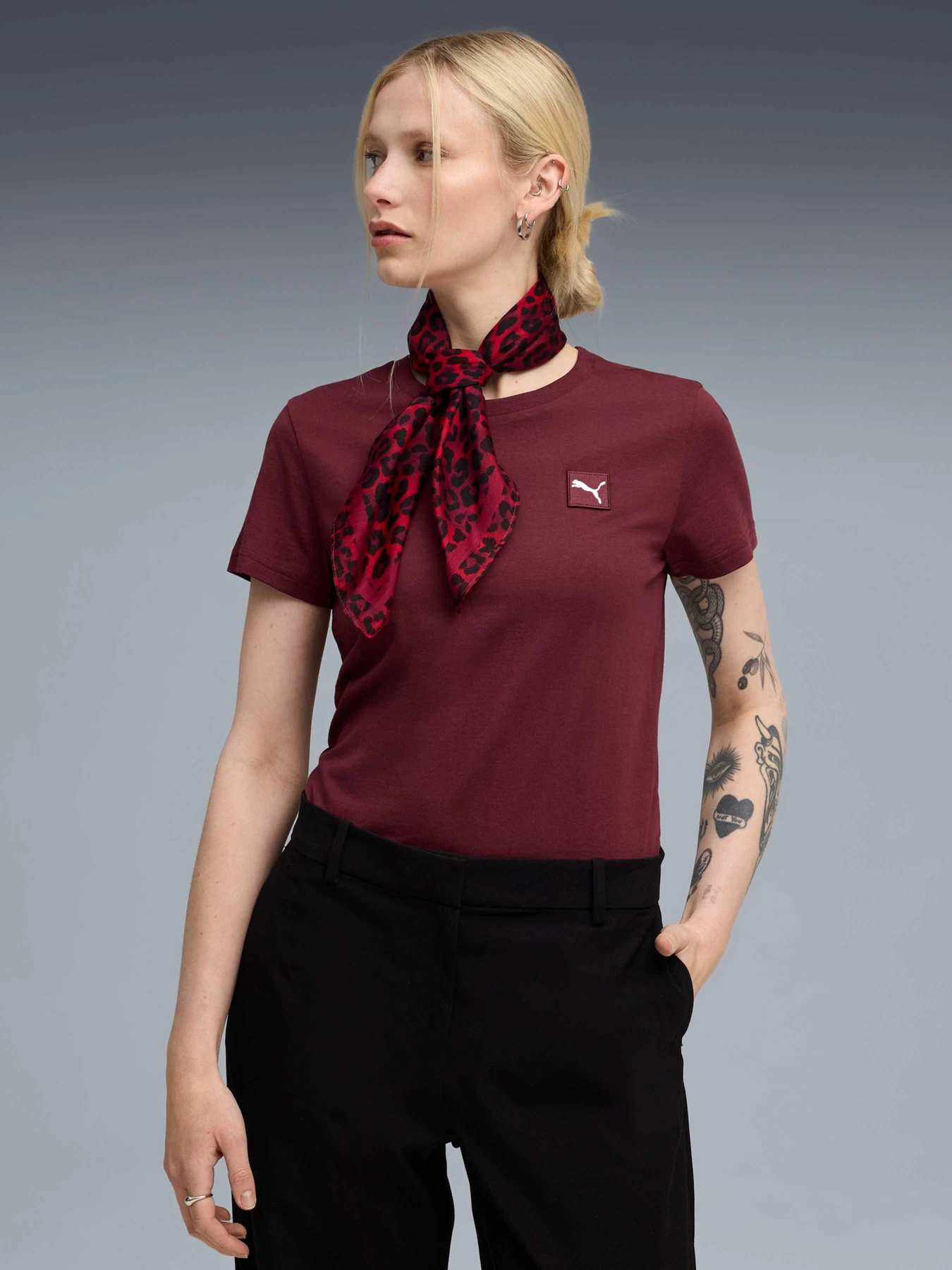 Футболки і поло PUMA Ess Elevated Tee модель 685016 Футболки і поло PUMA Ess Elevated Tee модель 685016 Фото