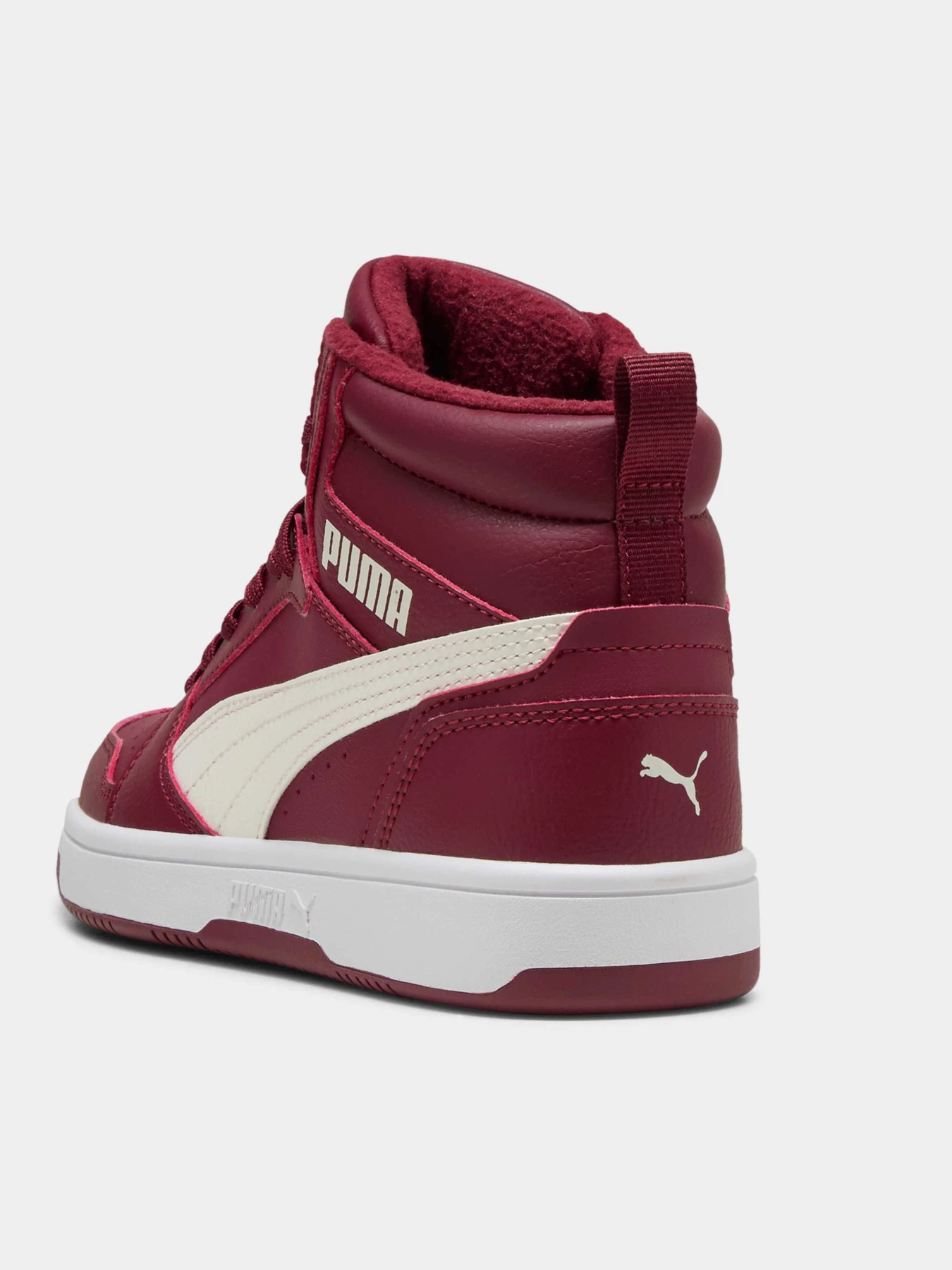 Кеды PUMA Rebound V6 Mid Wtr Jr модель 394685 Кеды PUMA Rebound V6 Mid Wtr Jr модель 394685 Фото