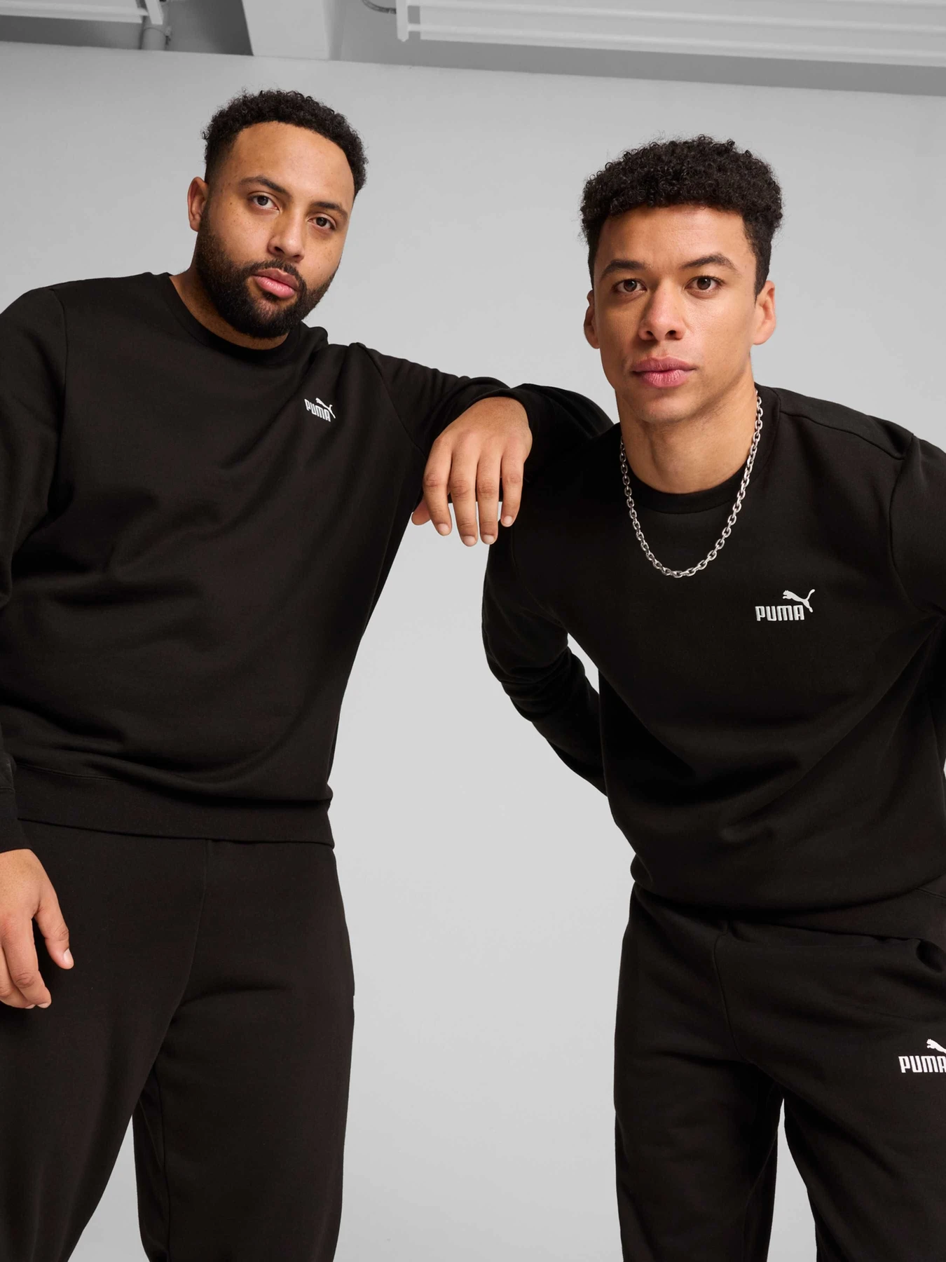 Худі та світшоти PUMA Ess Small No. 1 Logo Crew модель 682562 Худі та світшоти PUMA Ess Small No. 1 Logo Crew модель 682562 Фото