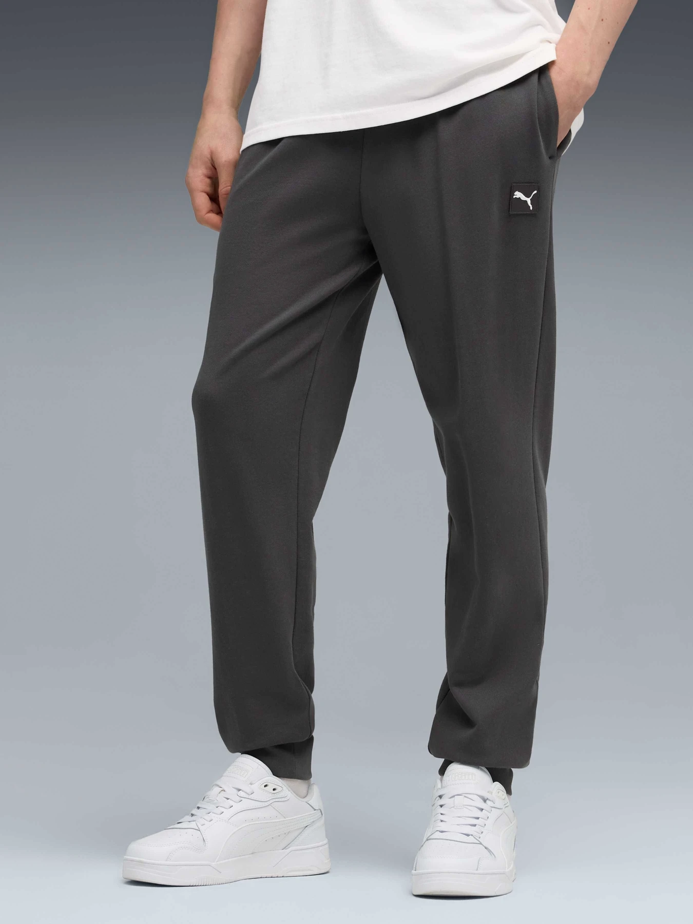 Брюки PUMA Ess Elevated Pants модель 684729 Фото