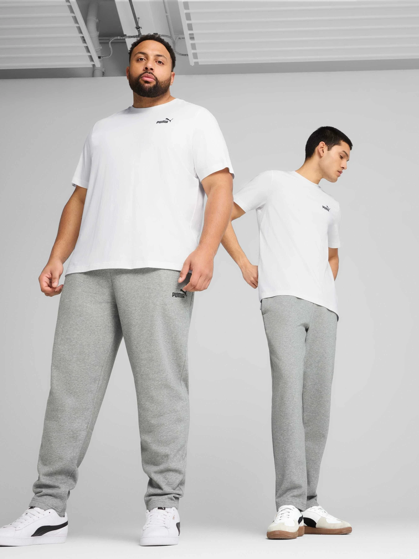 Штани PUMA Ess No. 1 Logo Sweatpants модель 682610 Штани PUMA Ess No. 1 Logo Sweatpants модель 682610 Фото