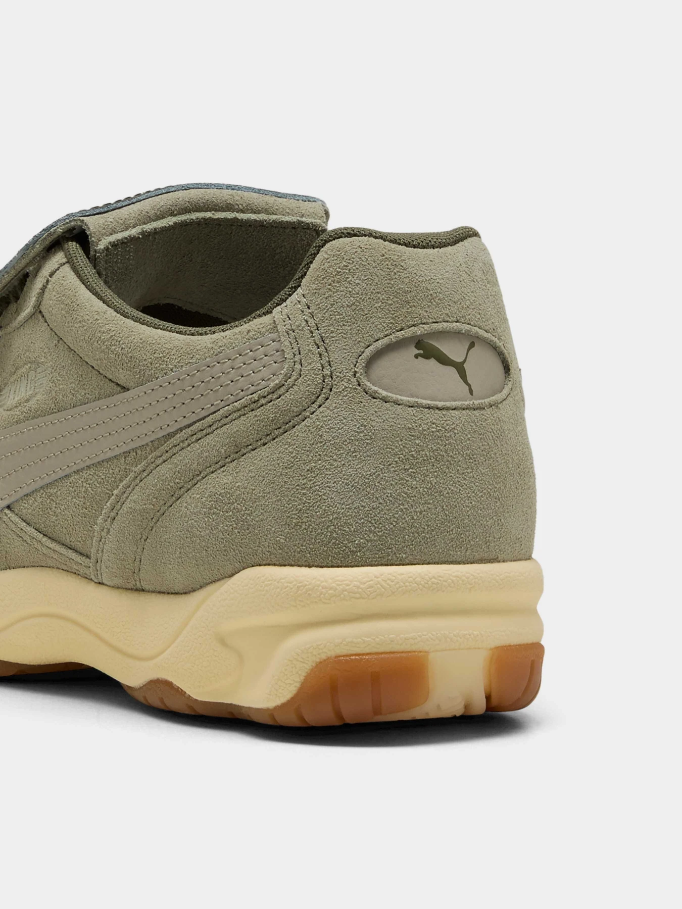 Кросівки PUMA King Indoor Suede модель 404280 Фото
