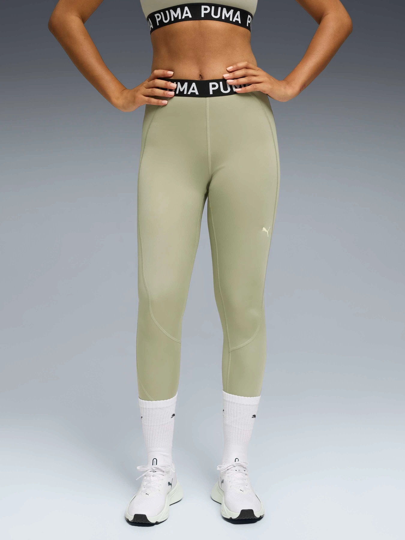 Брюки PUMA W Strong Tight - Hw Fl модель 526000 Брюки PUMA W Strong Tight - Hw Fl модель 526000 Фото