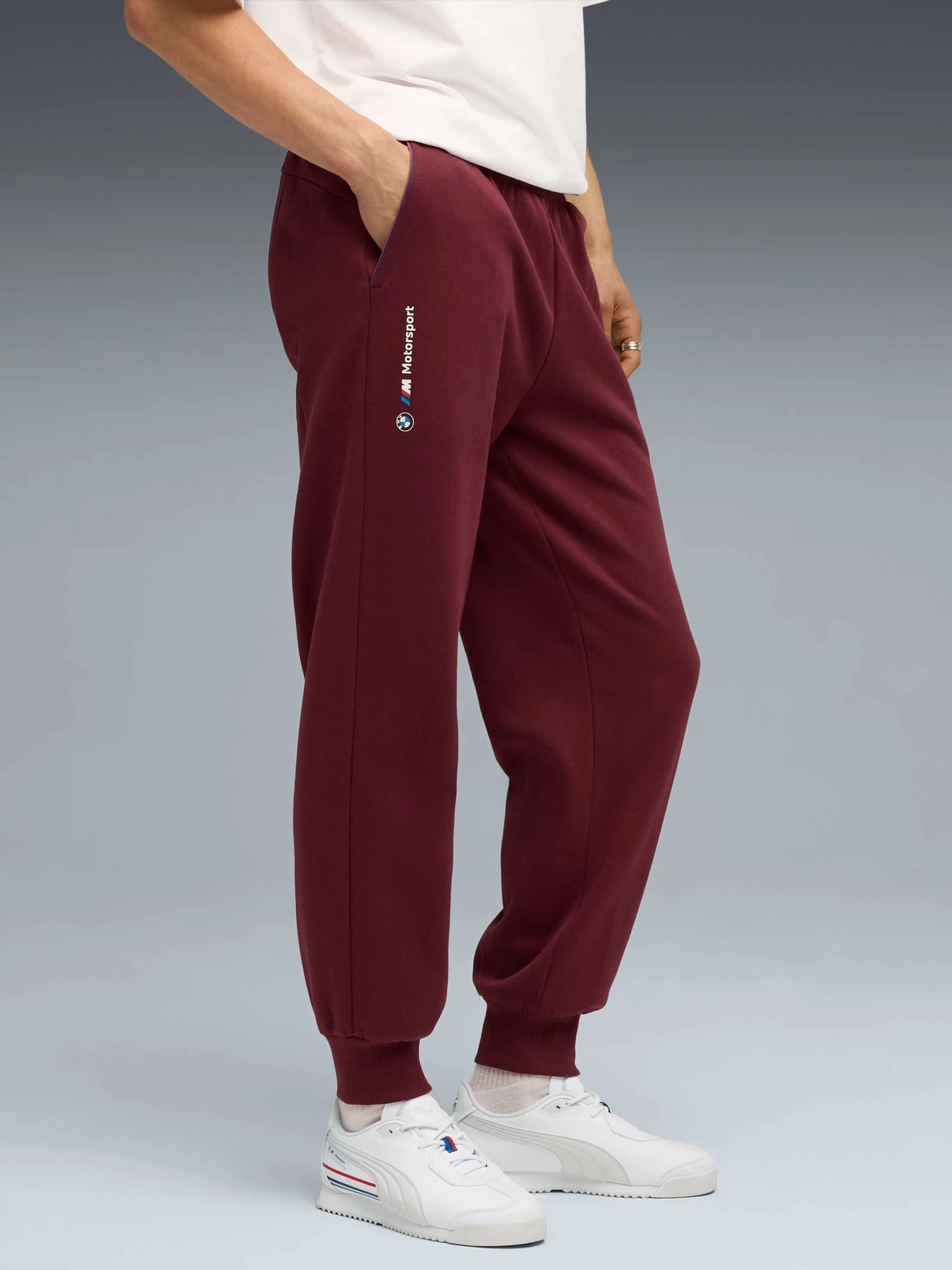 Брюки PUMA Bmw Mms Ess+ Pants Fleece модель 627499 Фото