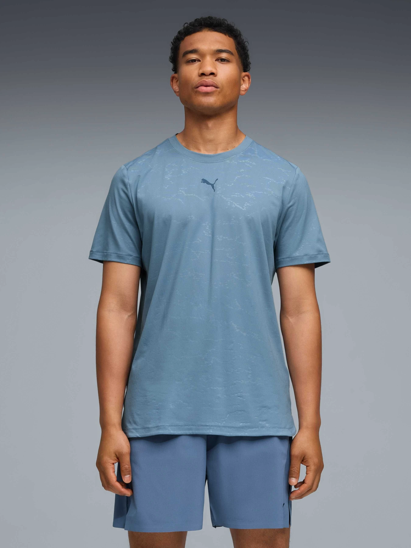 Футболки і поло PUMA M Cloudspun Emboss Tee модель 527646 Футболки і поло PUMA M Cloudspun Emboss Tee модель 527646 Фото