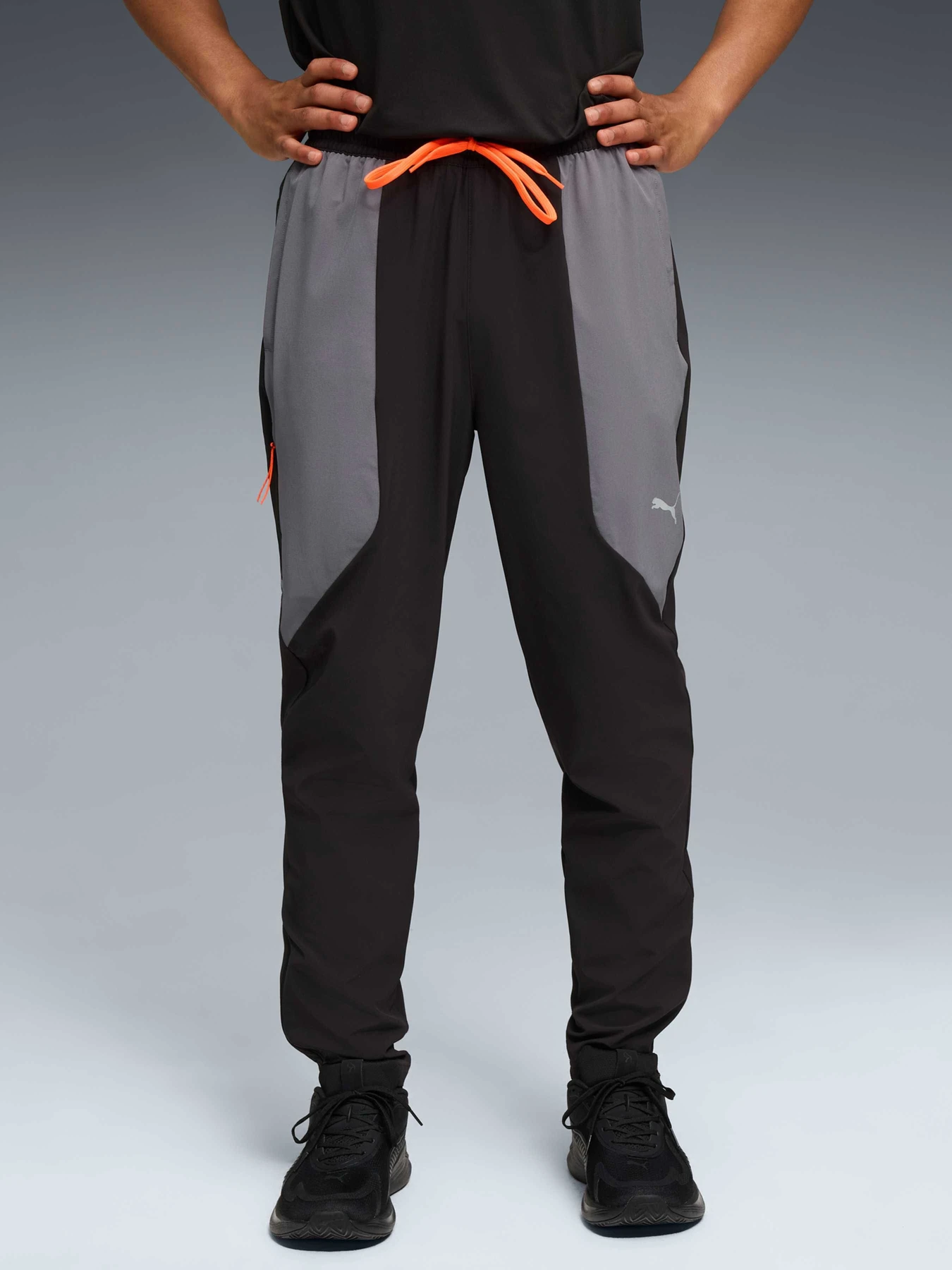 Брюки PUMA M Pwrtrain Woven Pant модель 527651 Брюки PUMA M Pwrtrain Woven Pant модель 527651 Фото