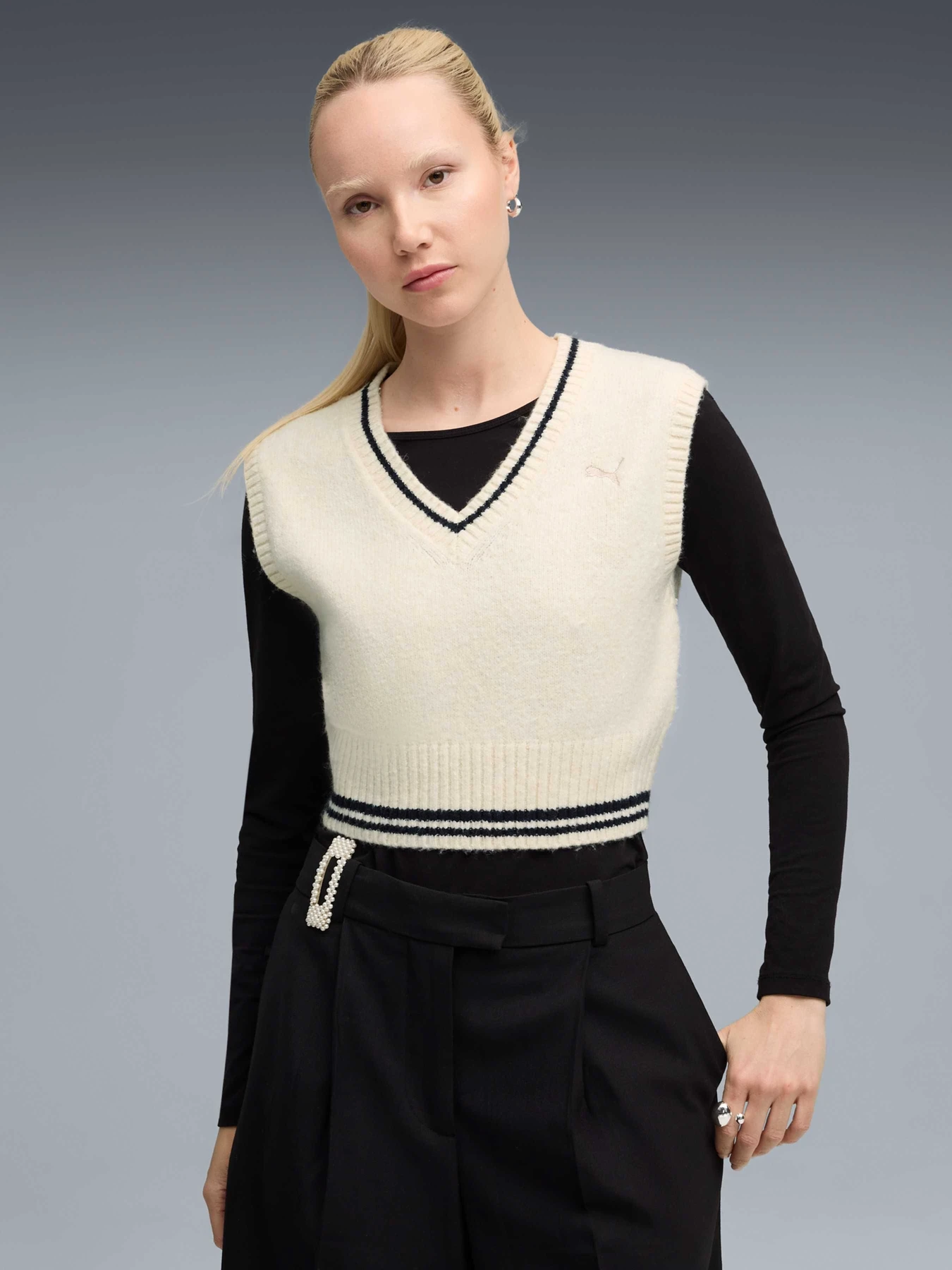 Свитры и кардиганы PUMA Premium Ess Vest модель 632174 Фото