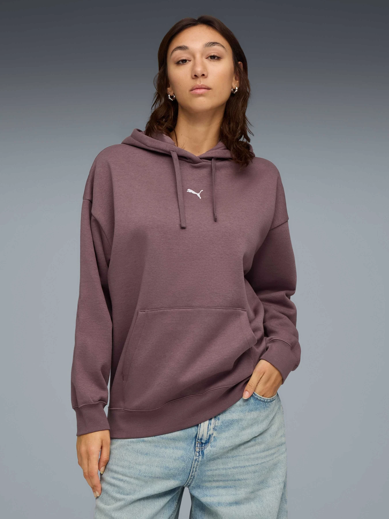 Худі та світшоти PUMA Ess Oversized Hoodie модель 685398 Худі та світшоти PUMA Ess Oversized Hoodie модель 685398 Фото