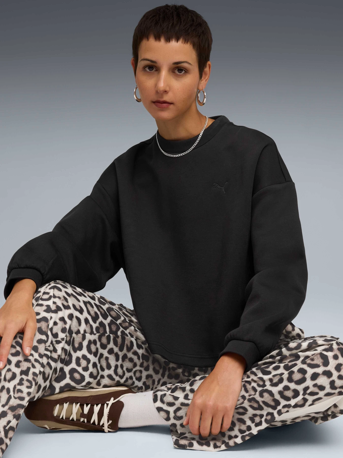 Худи и свитшоты PUMA Wardrobe Ess Oversized Crew модель 632050 Худи и свитшоты PUMA Wardrobe Ess Oversized Crew модель 632050 Фото