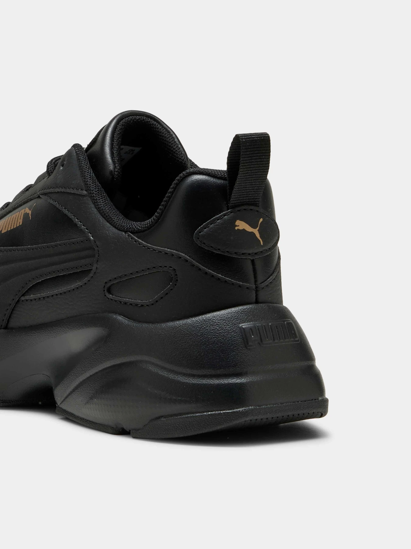 Кроссовки PUMA Cassia 2.0 L модель 402678 Кроссовки PUMA Cassia 2.0 L модель 402678 Фото