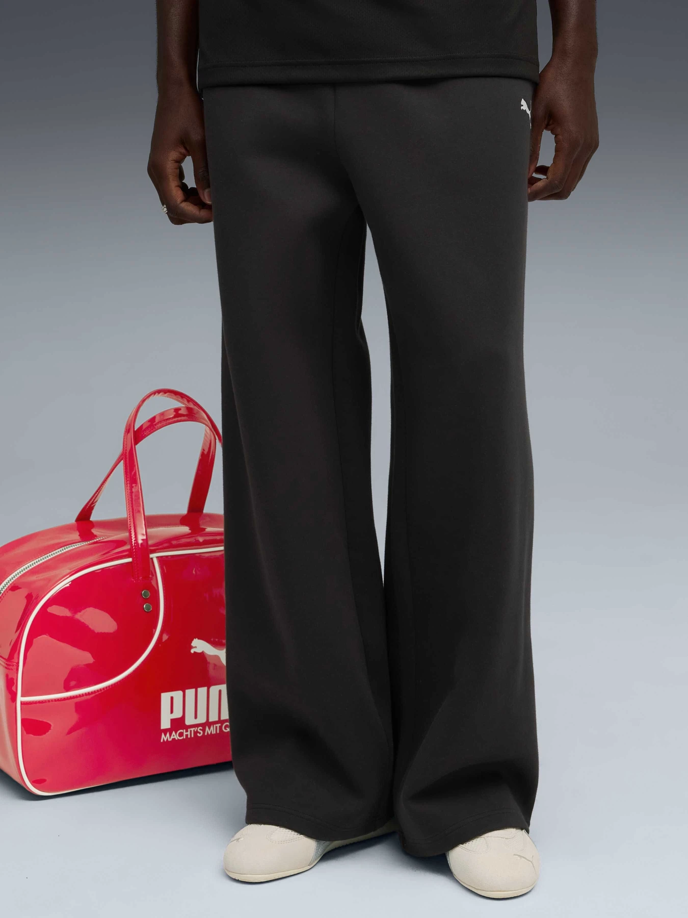 Брюки PUMA Wardrobe Ess Wide Sweatpants модель 632067 Брюки PUMA Wardrobe Ess Wide Sweatpants модель 632067 Фото