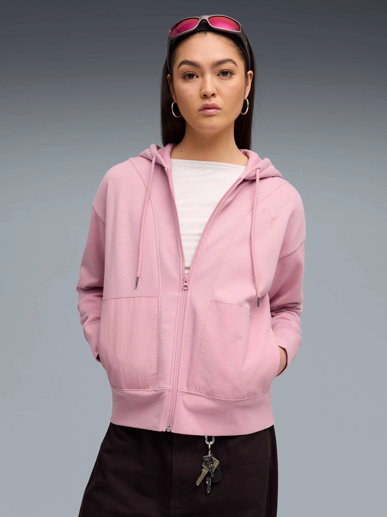 Худі та світшоти PUMA Her Relaxed Full-zip Hoodie модель 688150 Худі та світшоти PUMA Her Relaxed Full-zip Hoodie модель 688150 Фото