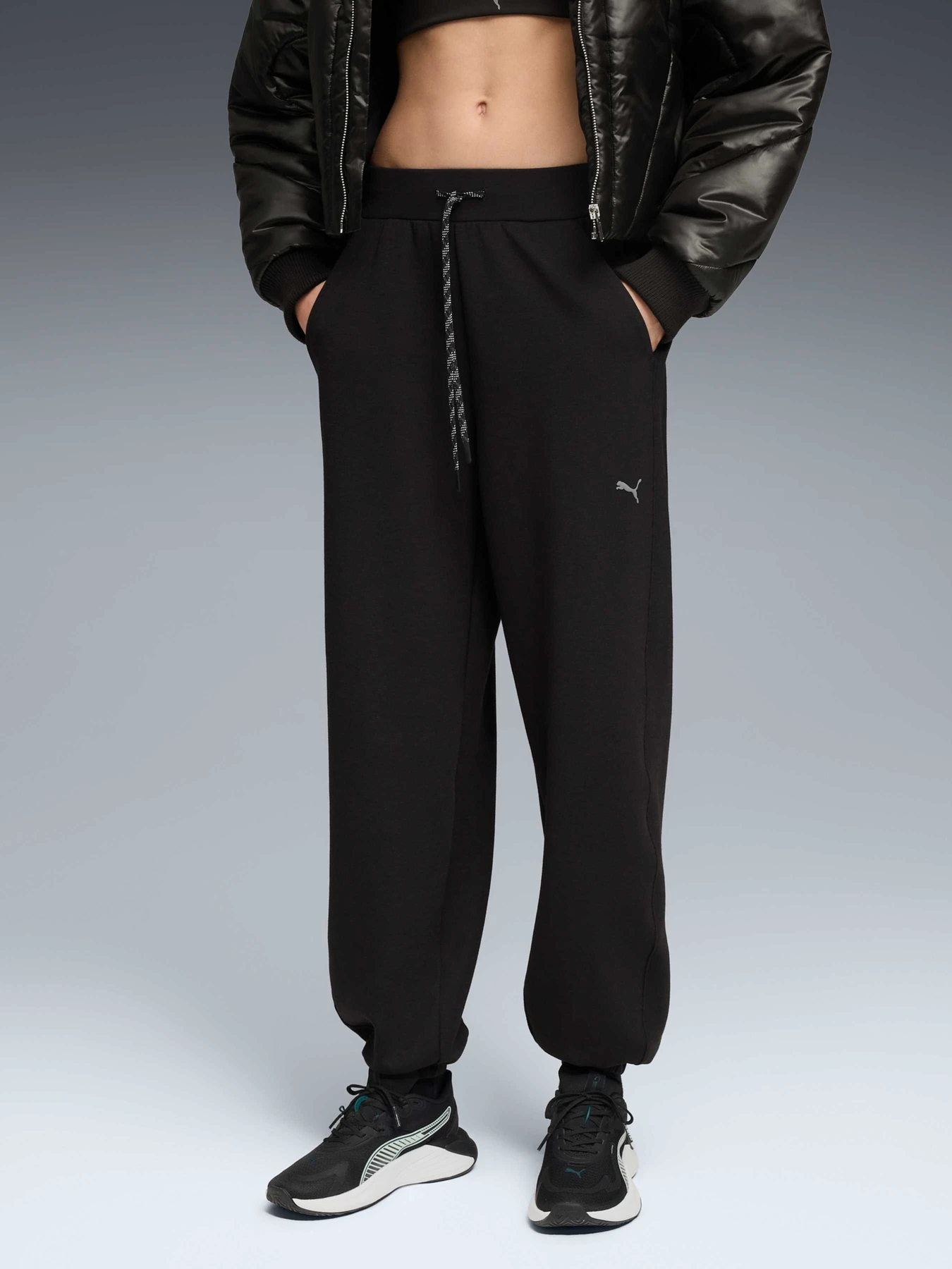 Брюки PUMA W Cloudspun Jogger модель 527503 Фото