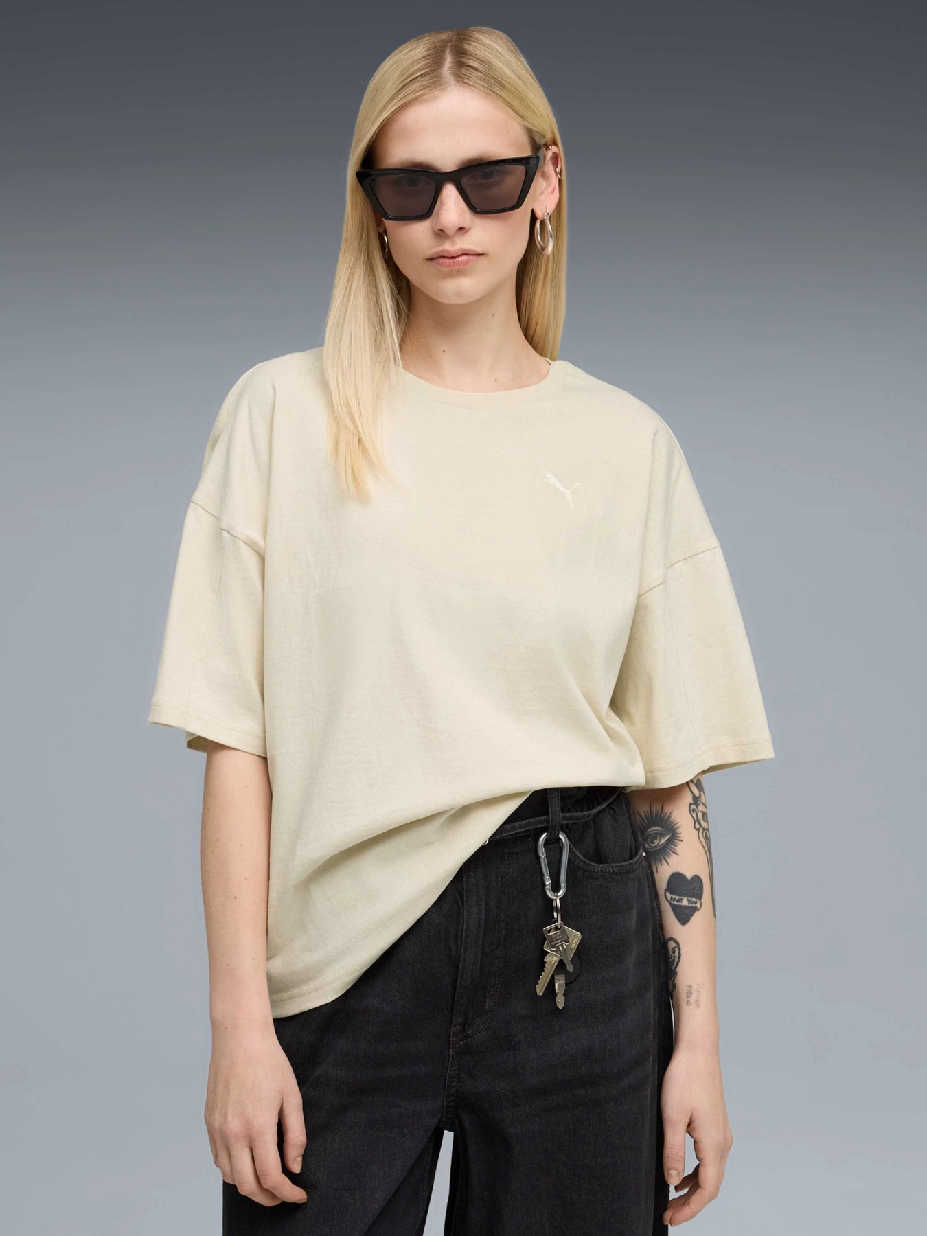 Футболки і поло PUMA Her Oversized Tee модель 688148 Фото