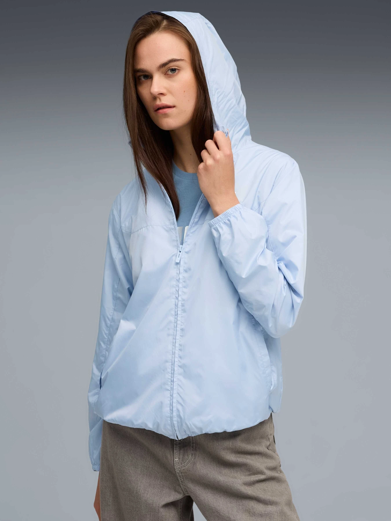 Куртки и дубленки PUMA Ess Regular Windbreaker модель 685133 Куртки и дубленки PUMA Ess Regular Windbreaker модель 685133 Фото
