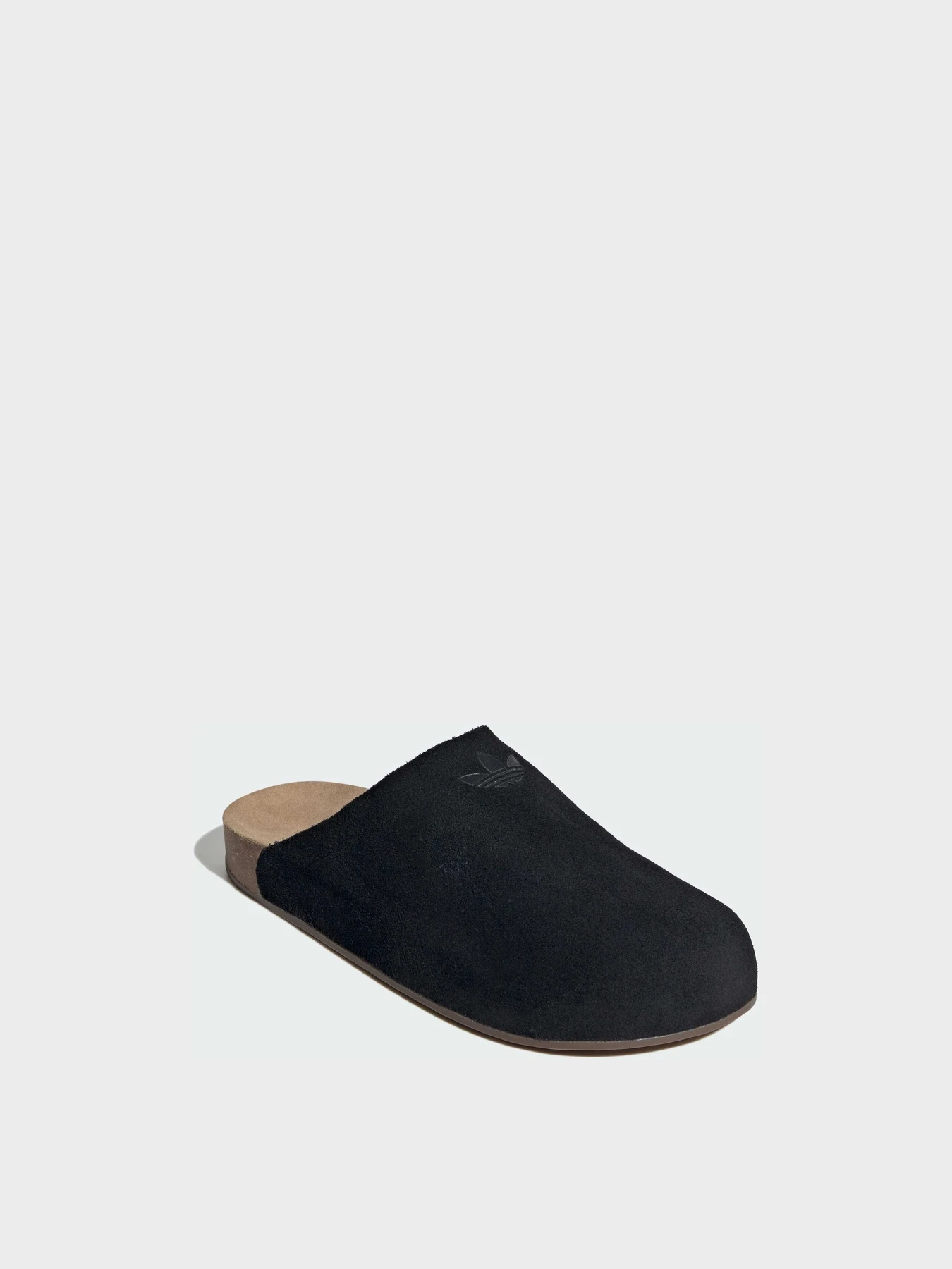 Шлёпанцы Adidas модель JQ4367 Шлёпанцы Adidas модель JQ4367 Фото