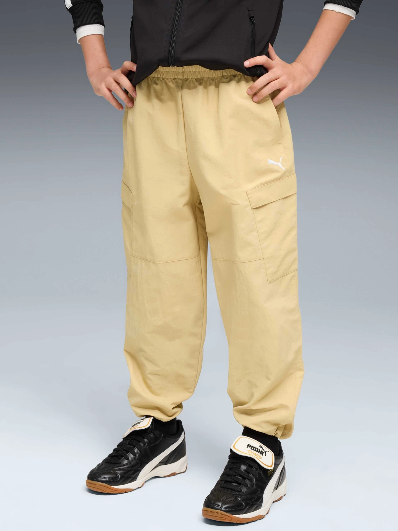 Брюки PUMA Wardrobe Ess Cargo Pants модель 630847 Брюки PUMA Wardrobe Ess Cargo Pants модель 630847 Фото
