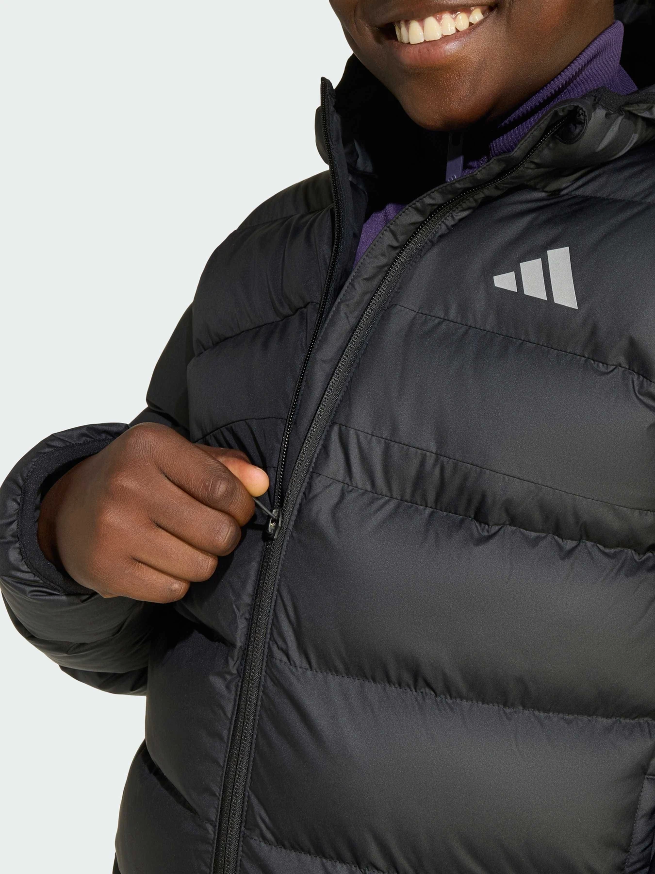 Куртки та дублянки Adidas модель JL7430 Фото