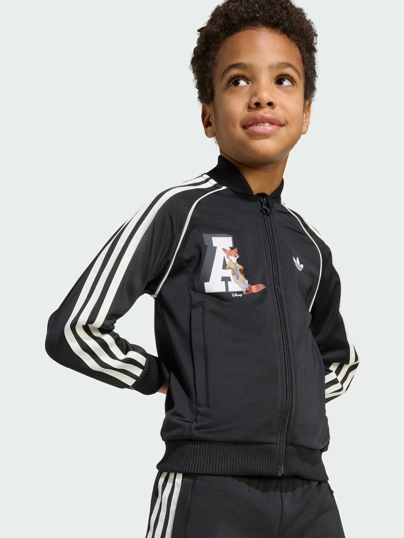 Костюми Adidas Graphics модель JX3021 Костюми Adidas Graphics модель JX3021 Фото