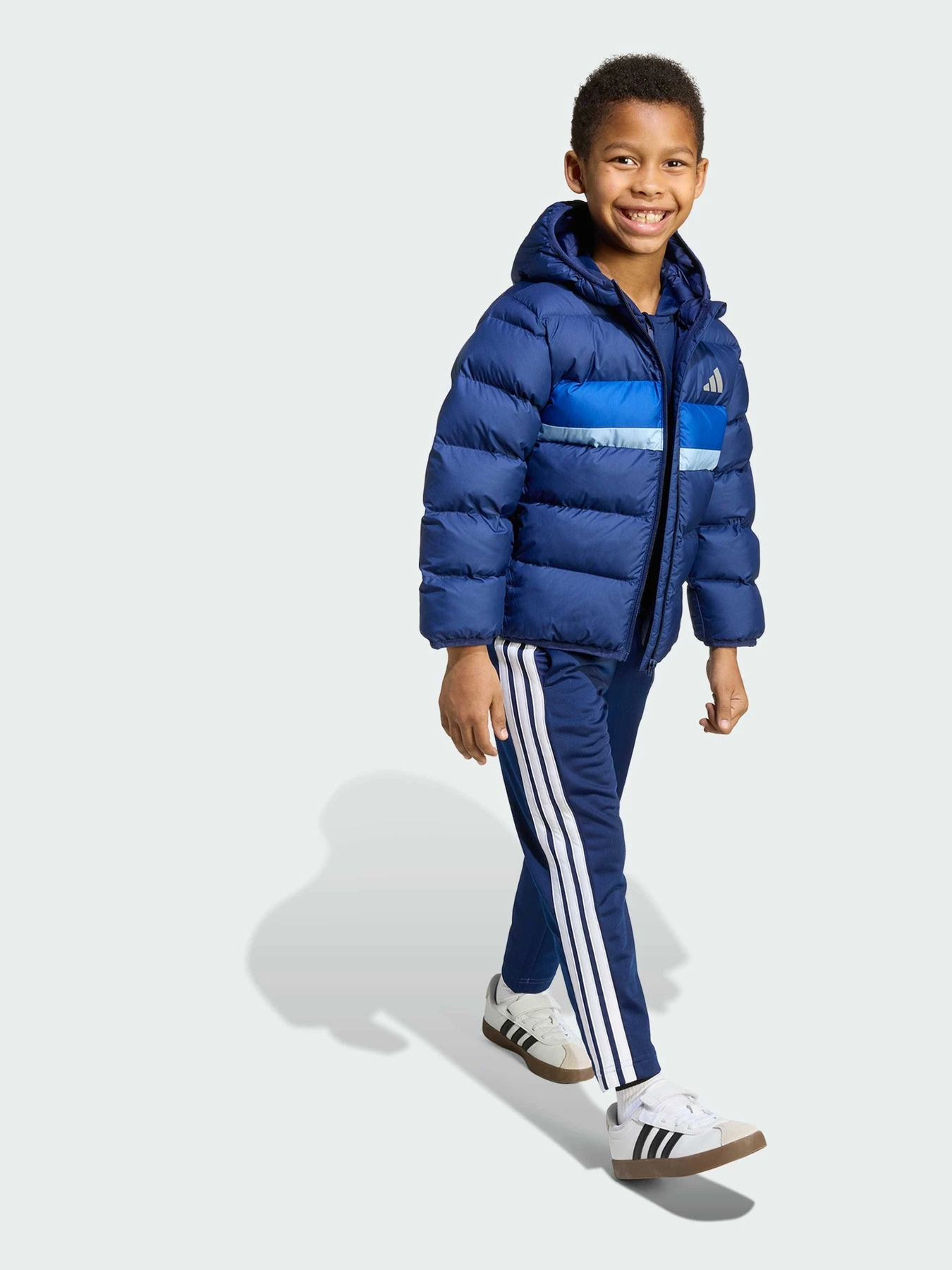 Куртки та дублянки Adidas модель JW2453 Куртки та дублянки Adidas модель JW2453 Фото