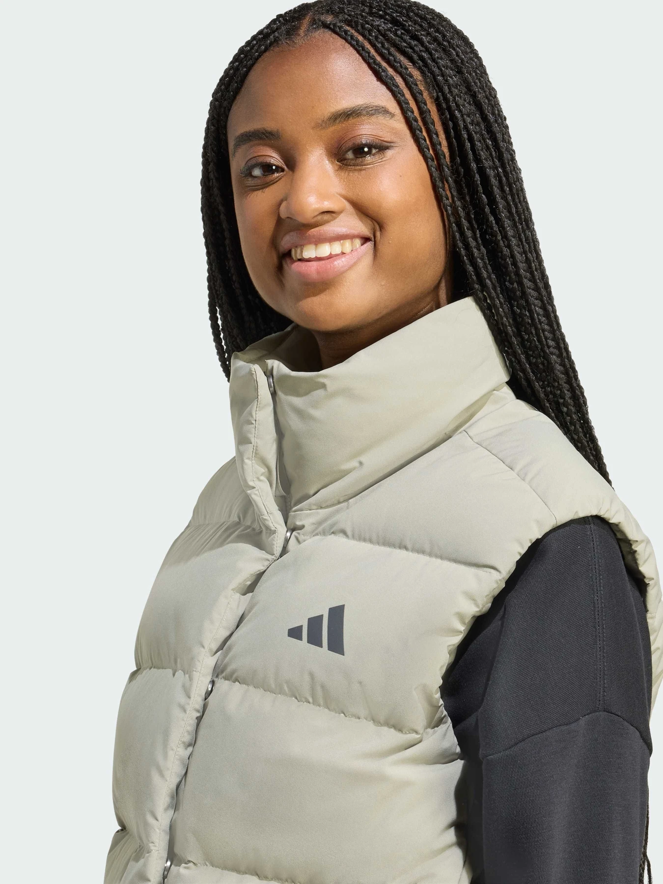Куртки и дубленки Adidas модель JX3025 Куртки и дубленки Adidas модель JX3025 Фото