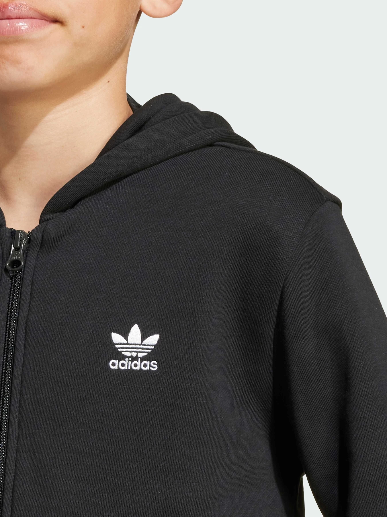 Худи и свитшоты Adidas модель JX2789 Худи и свитшоты Adidas модель JX2789 Фото