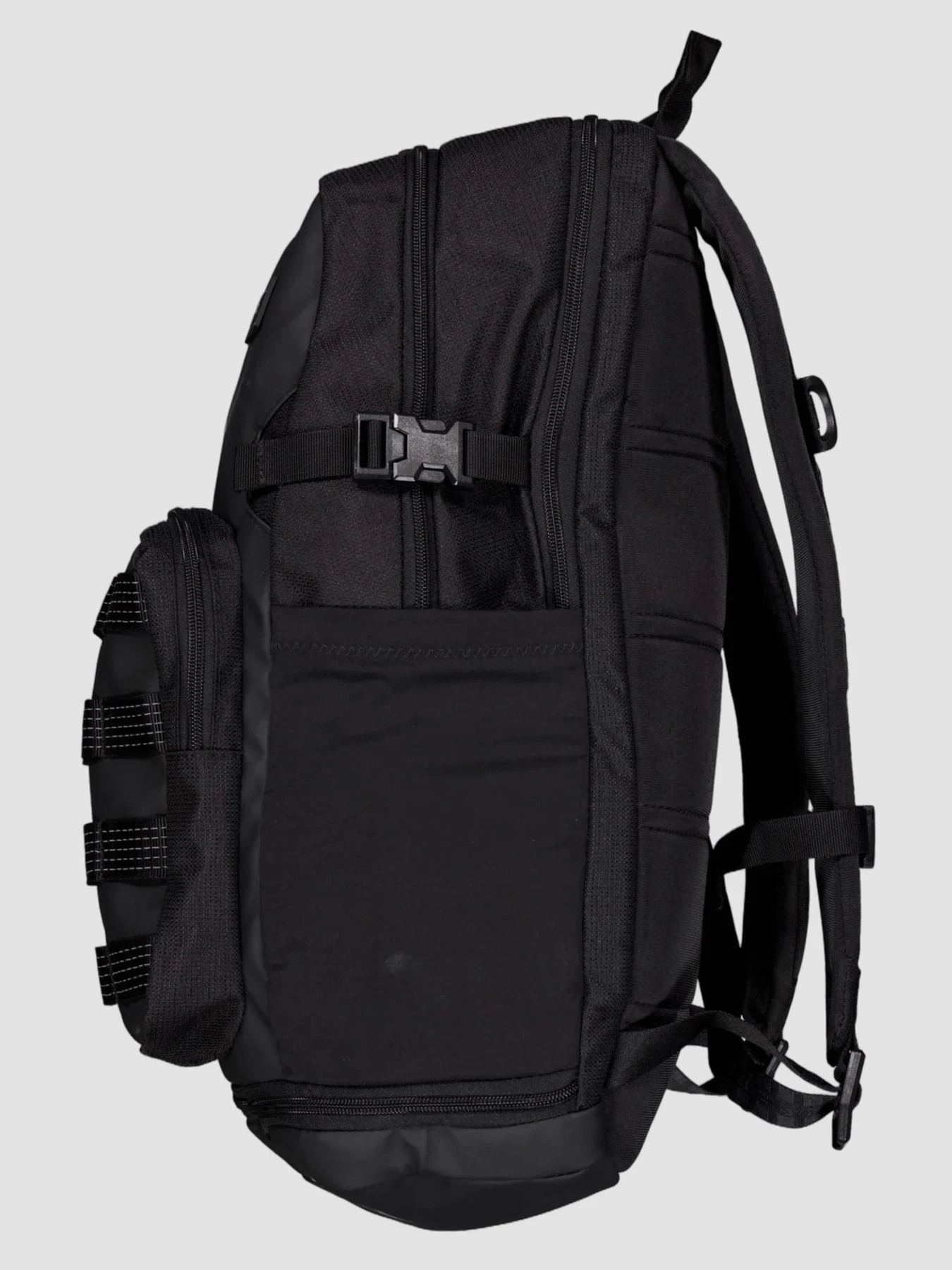 Рюкзаки Under Armour Ua Triumph Sport Backpack 21L модель 1372290-003 Рюкзаки Under Armour Ua Triumph Sport Backpack 21L модель 1372290-003 Фото