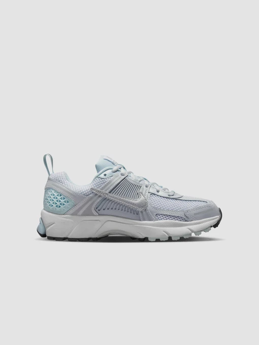 Кросівки NIKE Zoom Vomero 5 Gs модель HQ3255-043 Фото