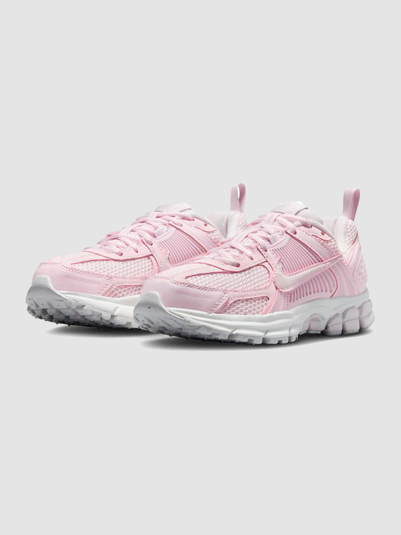 Кросівки NIKE Zoom Vomero 5 Gs модель HF6998-600 Кросівки NIKE Zoom Vomero 5 Gs модель HF6998-600 Фото