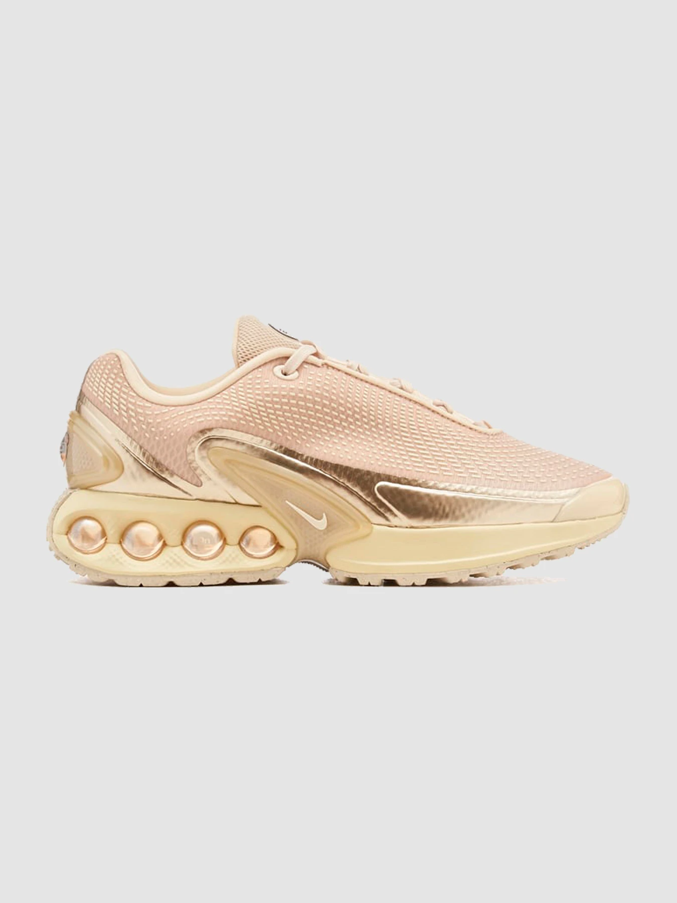 Кроссовки NIKE Air Max Dn модель HV4861-200 Кроссовки NIKE Air Max Dn модель HV4861-200 Фото