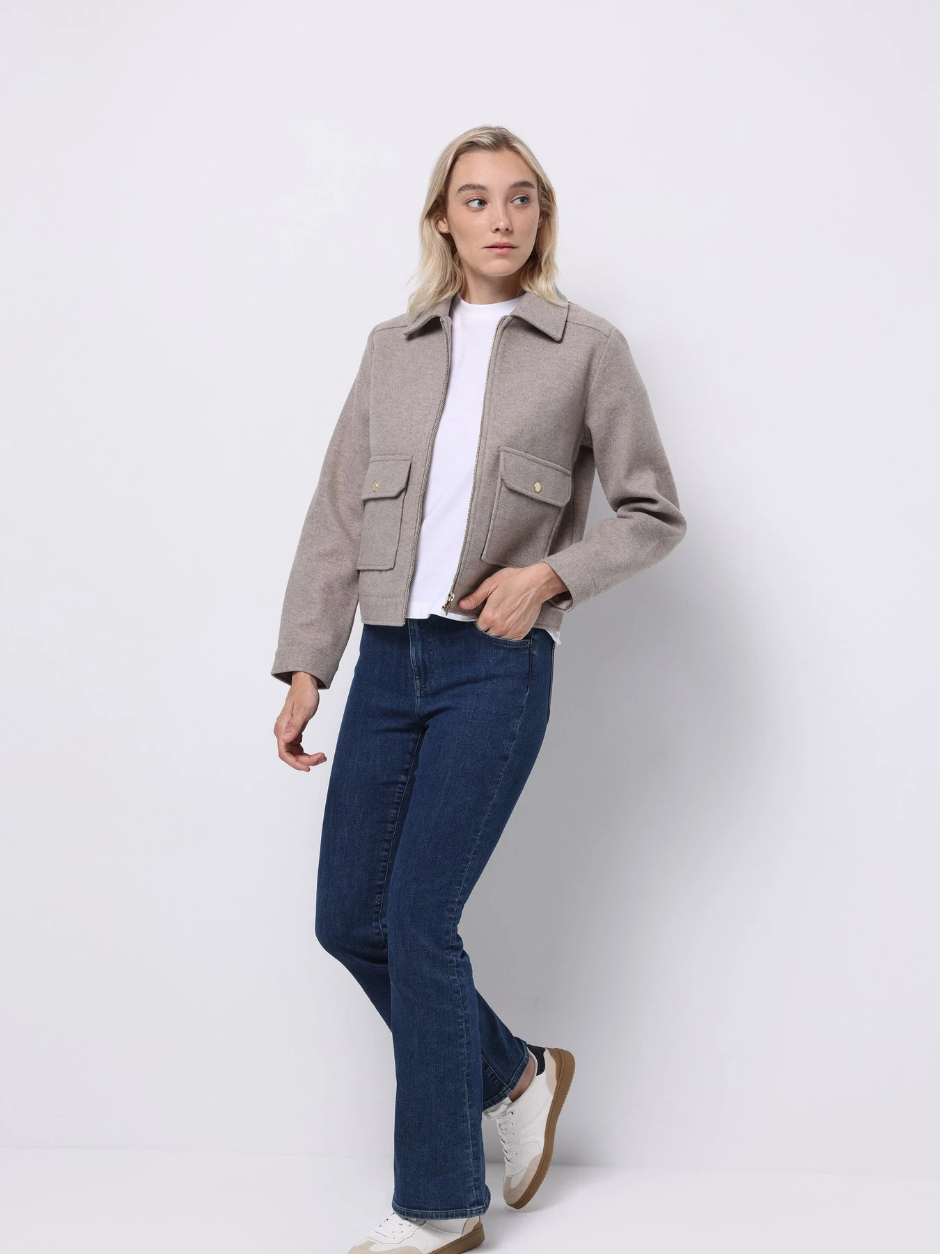 Куртки и дубленки Colin’s модель CL1075714_Q1.V1_BEI Фото