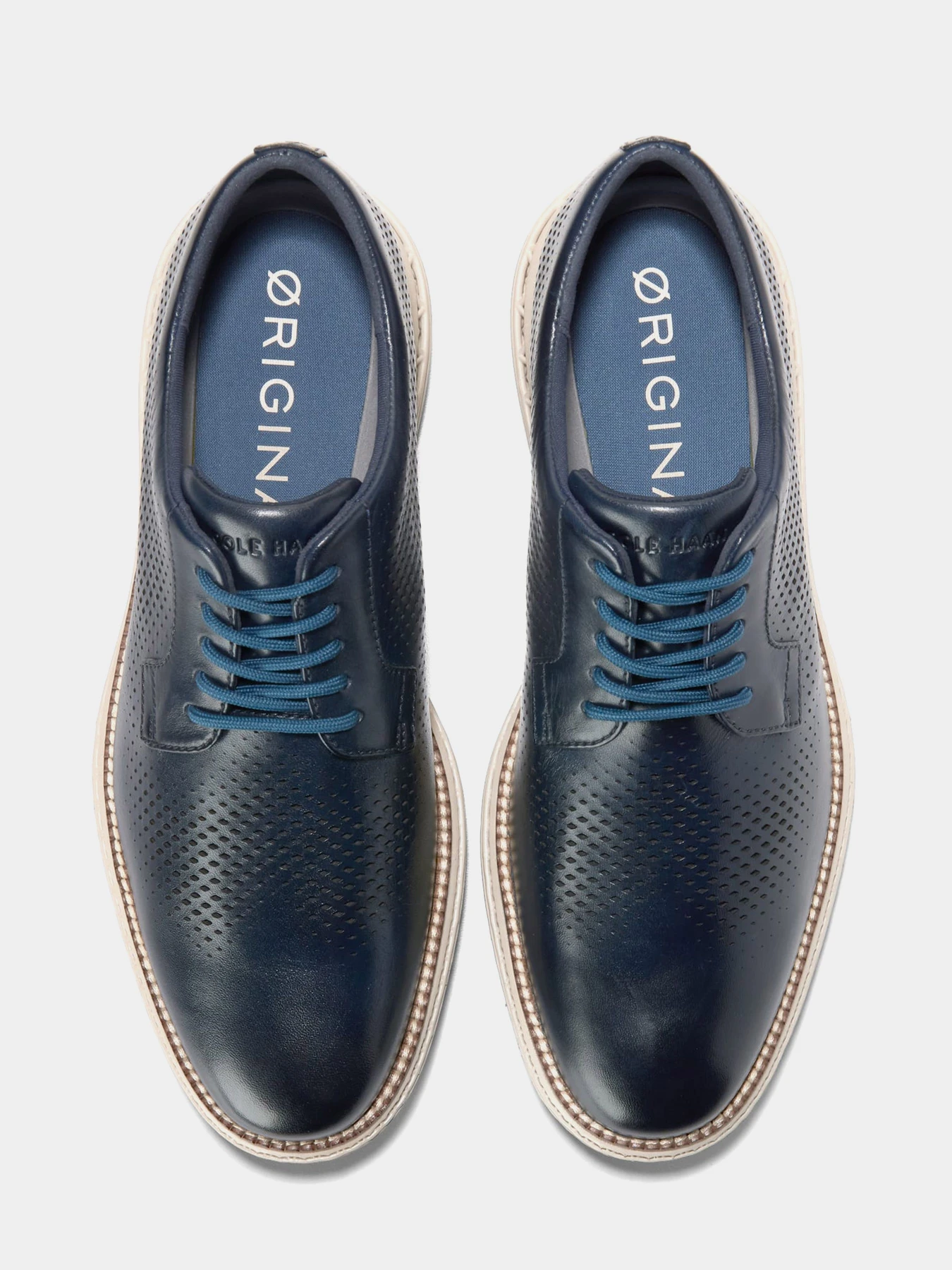 Туфли и лоферы Cole Haan модель C40953 Фото