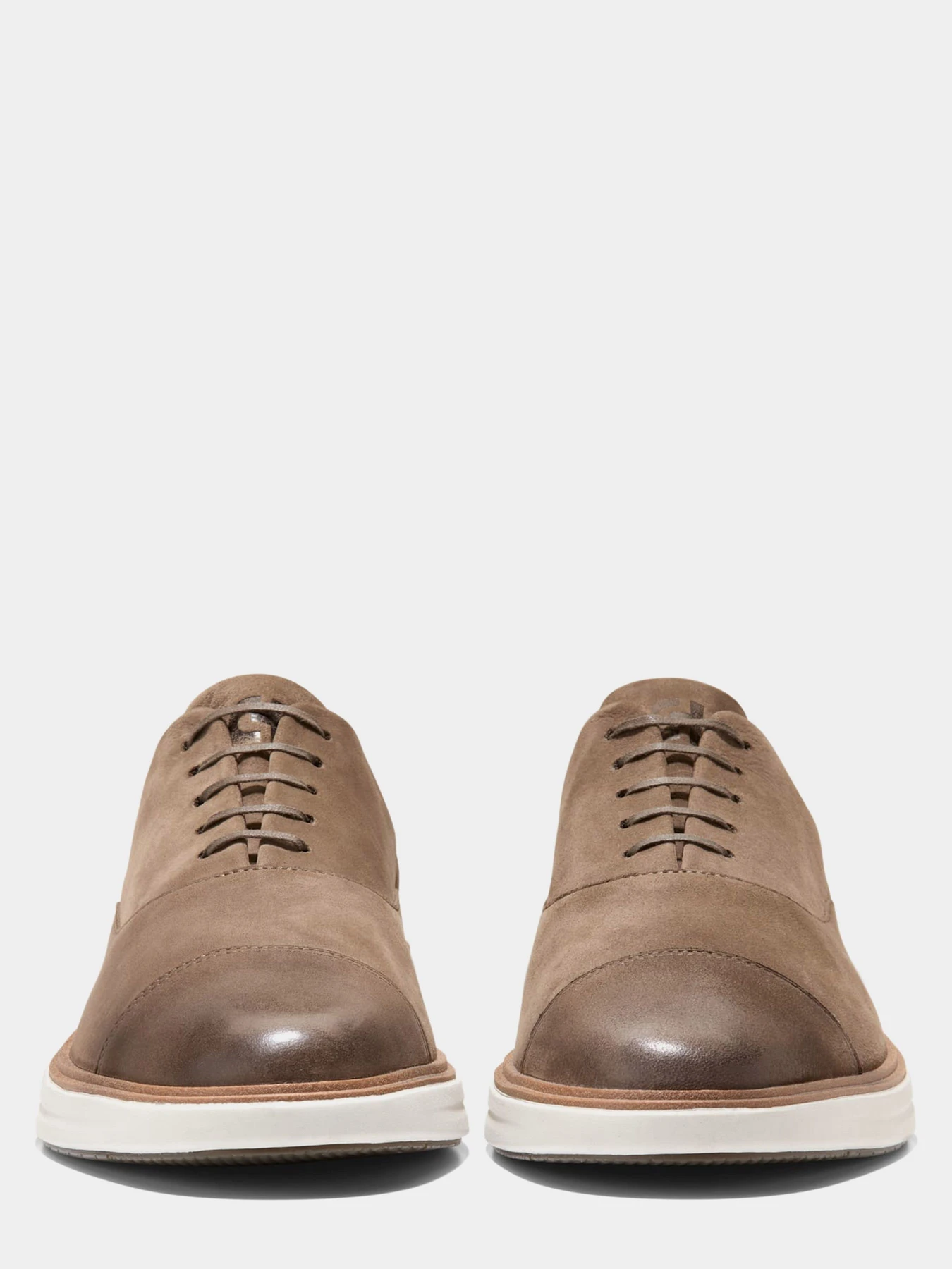 Туфли и лоферы Cole Haan модель C42158 Фото