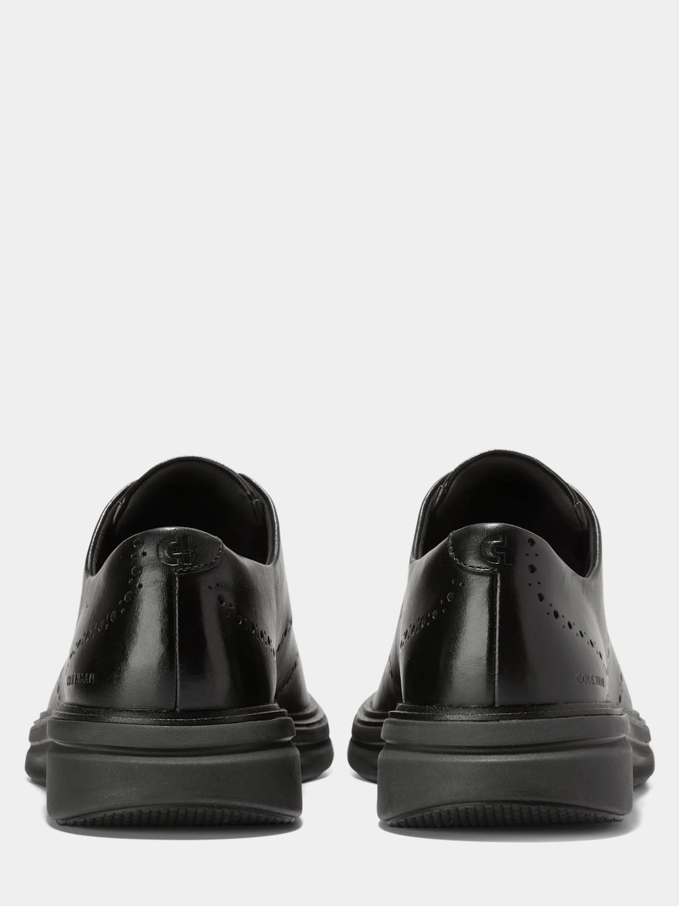 Туфли и лоферы Cole Haan модель C41525 Фото