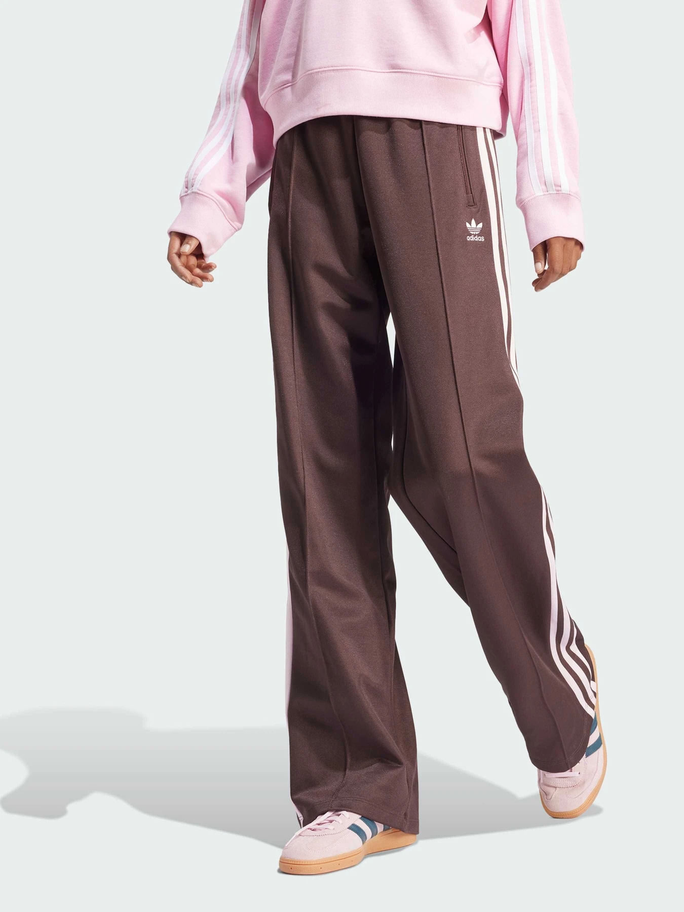 Брюки Adidas модель IR6093 Брюки Adidas модель IR6093 Фото