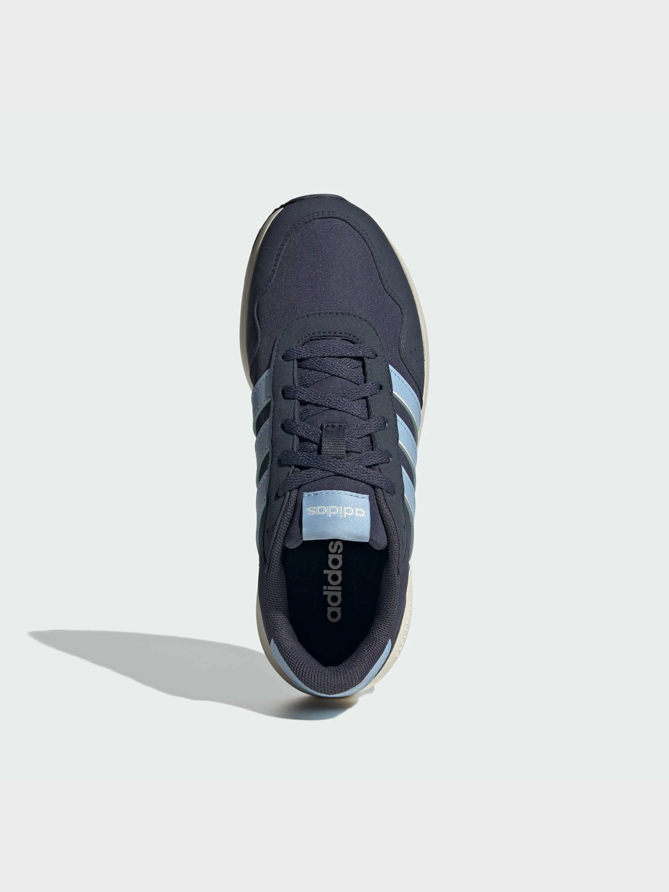 Кроссовки Adidas модель IH7751 Кроссовки Adidas модель IH7751 Фото