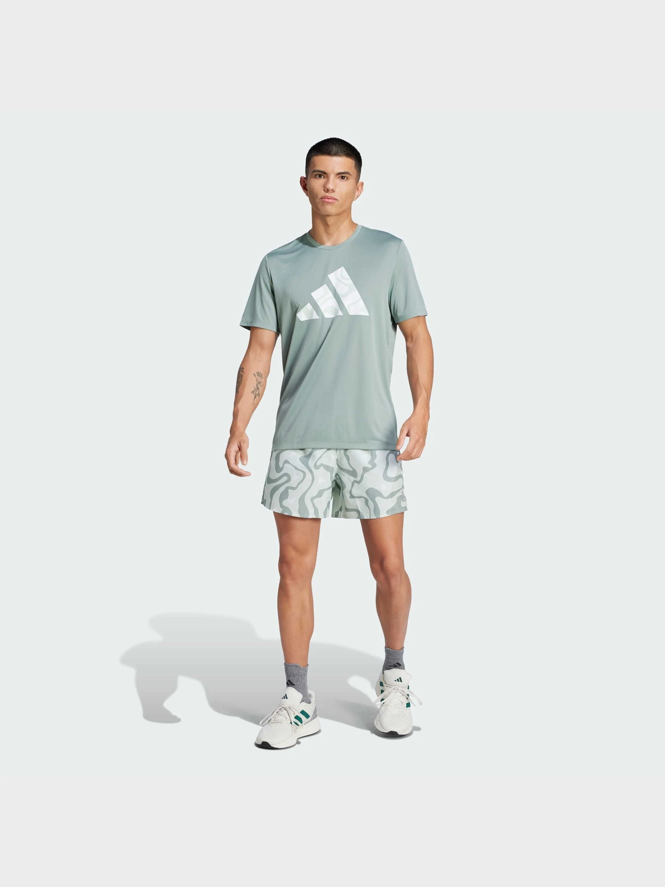 Футболки и поло Adidas модель JD2334 Футболки и поло Adidas модель JD2334 Фото