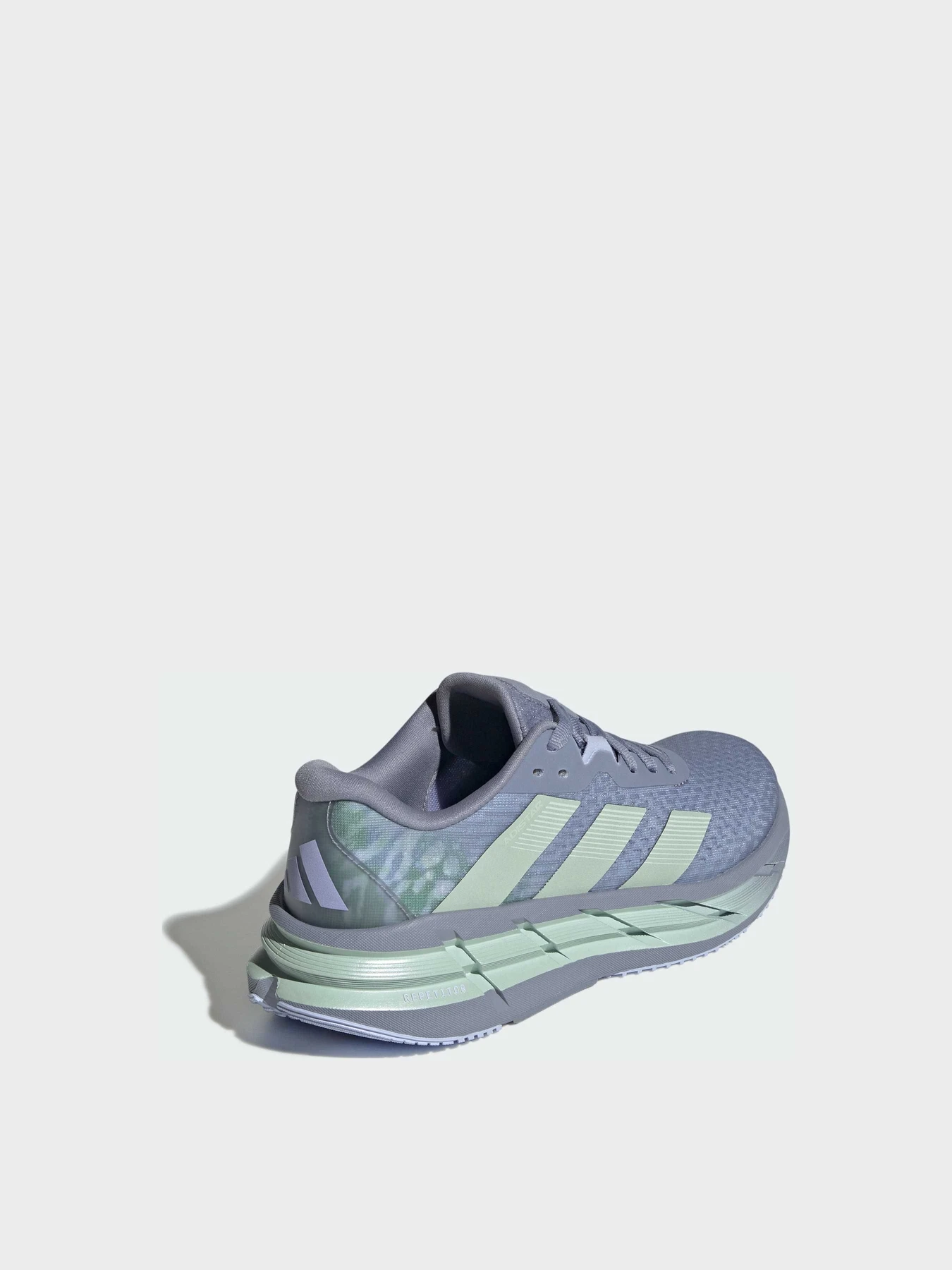 Кроссовки Adidas модель JI1235 Кроссовки Adidas модель JI1235 Фото