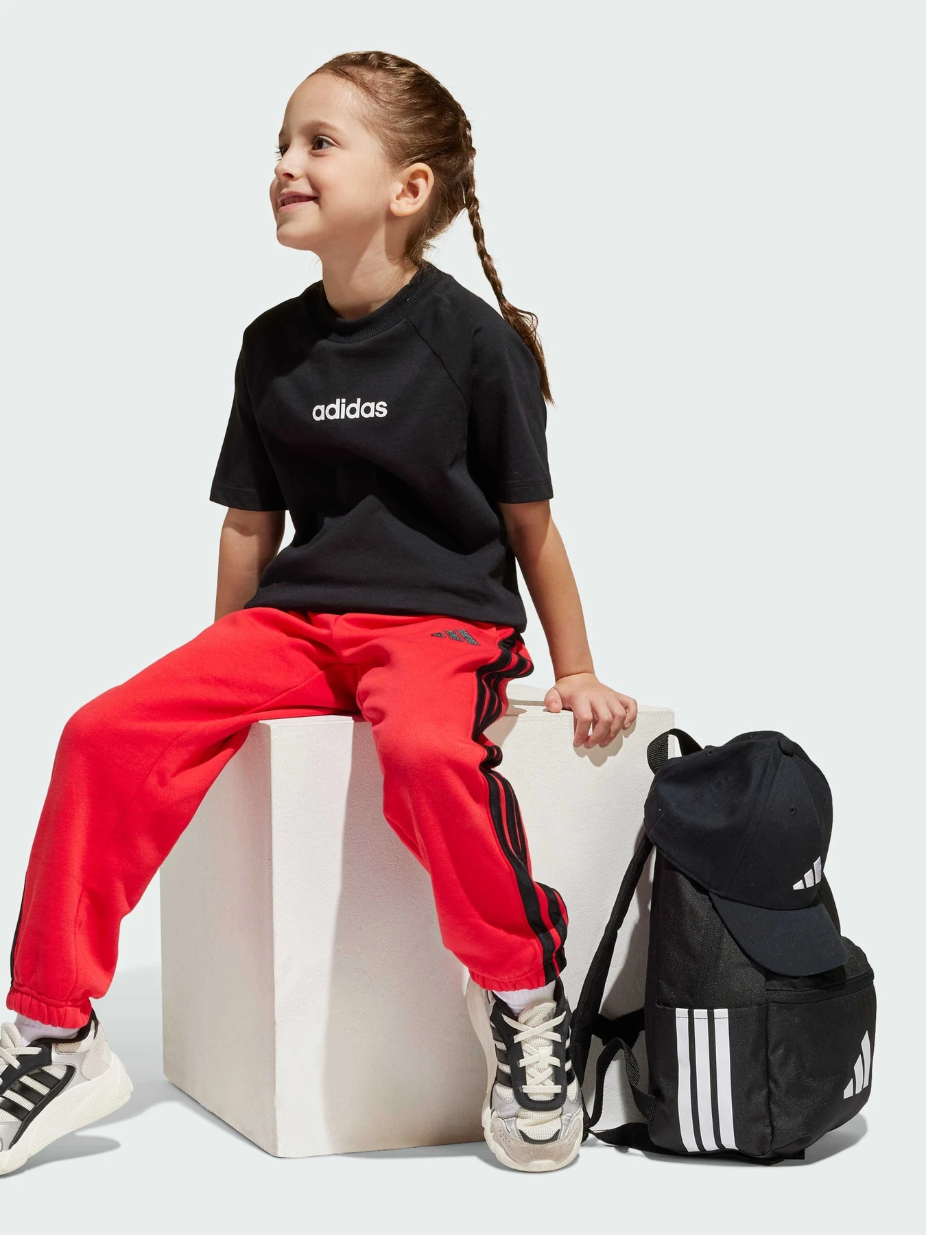 Футболки і поло Adidas модель JC9753 Фото