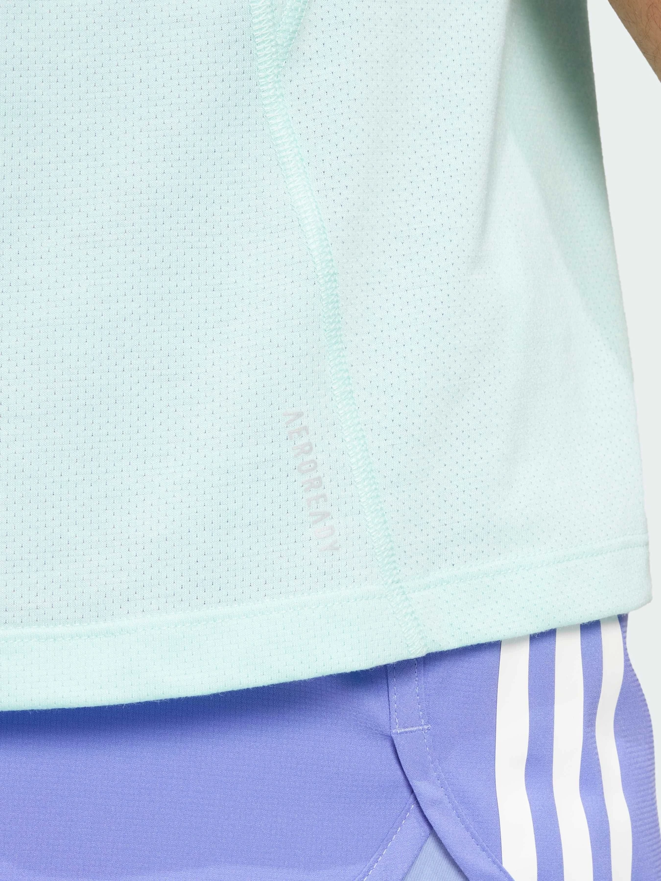 Футболки и поло Adidas модель IV9956 Футболки и поло Adidas модель IV9956 Фото